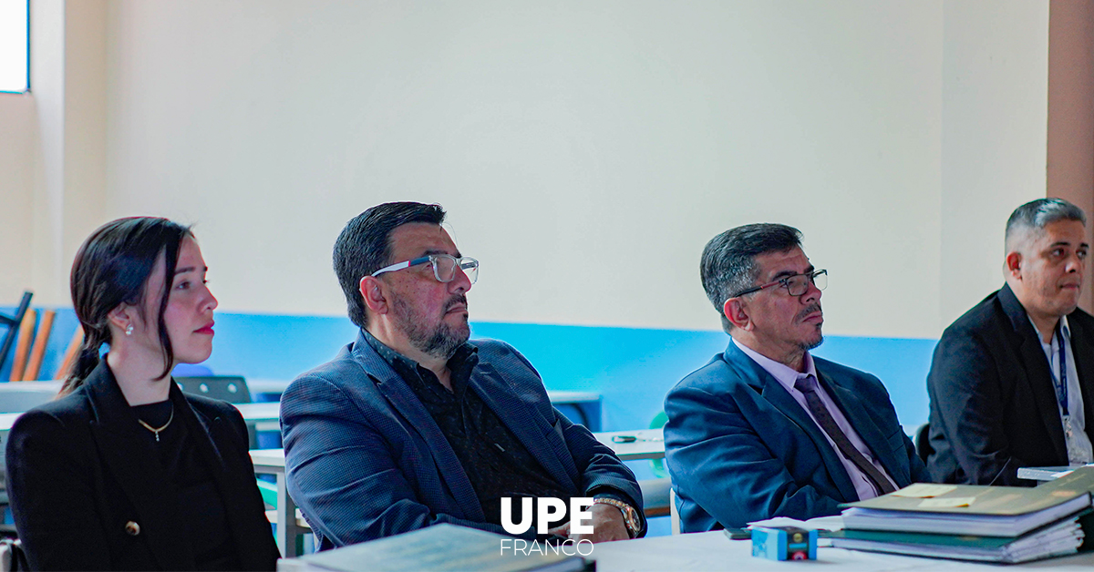 Defensas Exitosas en la carrera de Arquitectura: Orgullo en UPE Franco