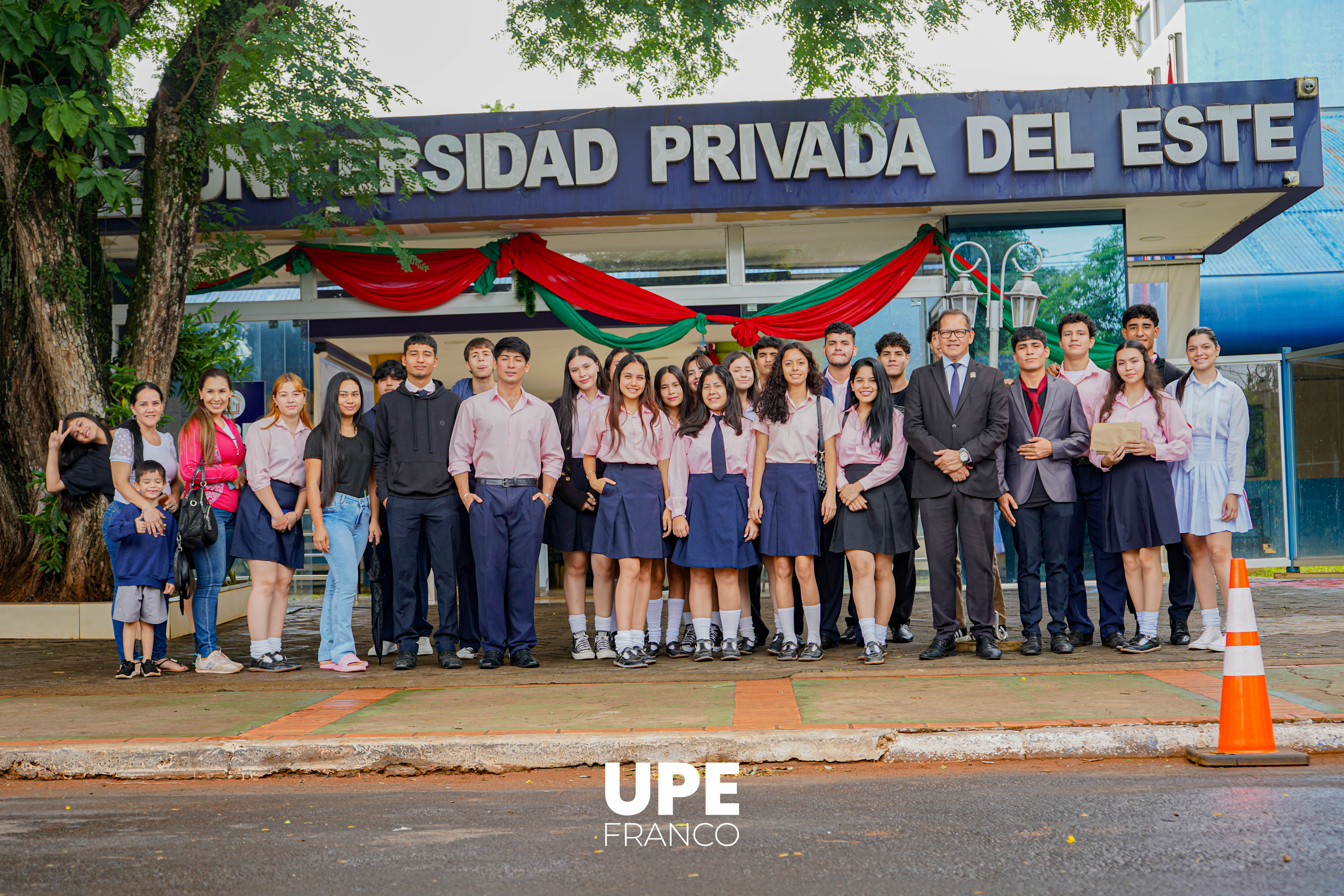 Entrega Oficial del Premio de 20.000.000 Gs al Colegio Nacional Paraguay Brasil: Promo Colegios 2024