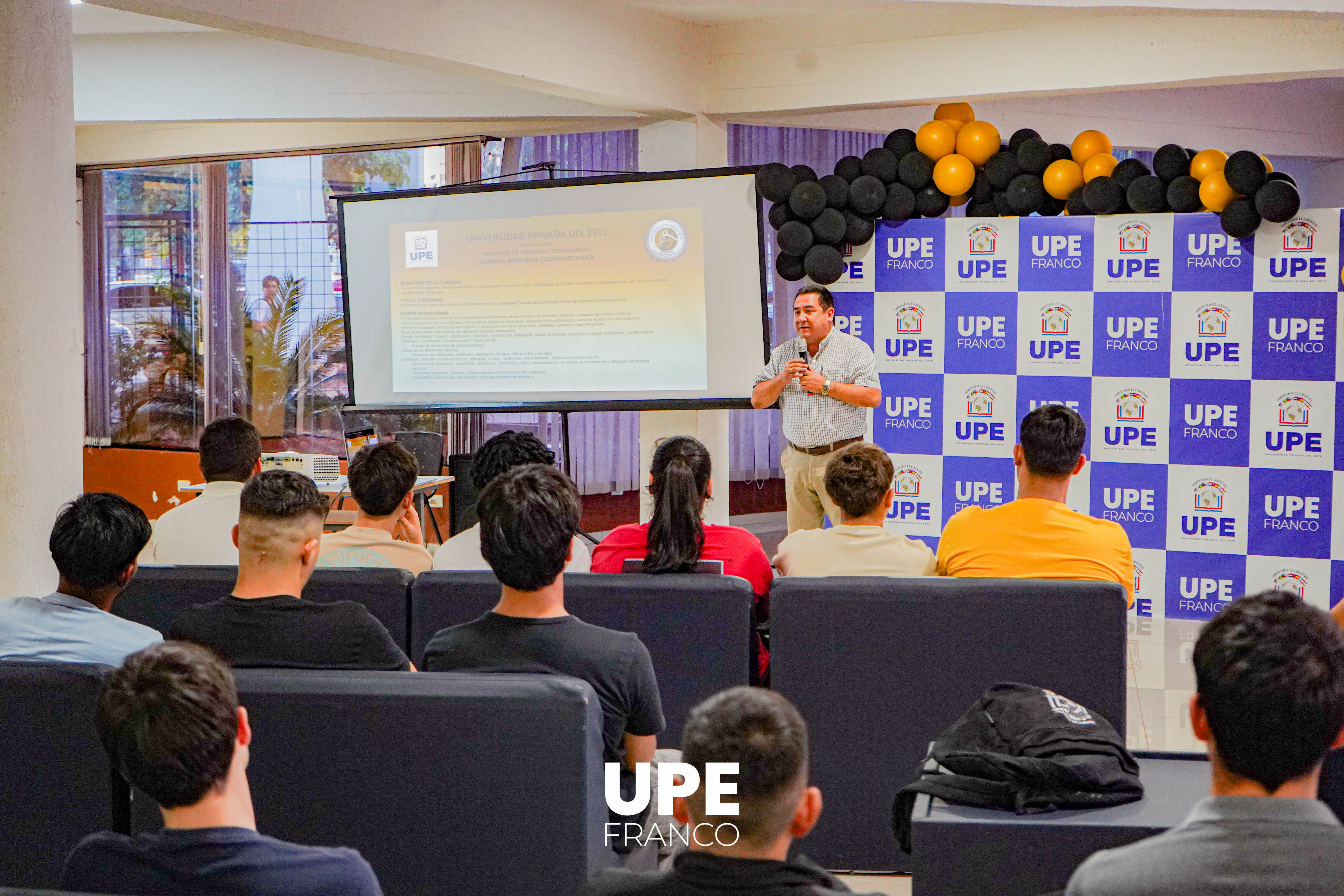 Jornada de Inducción: UPE Franco recibe a sus nuevos estudiantes de Ingeniería Electromecánica