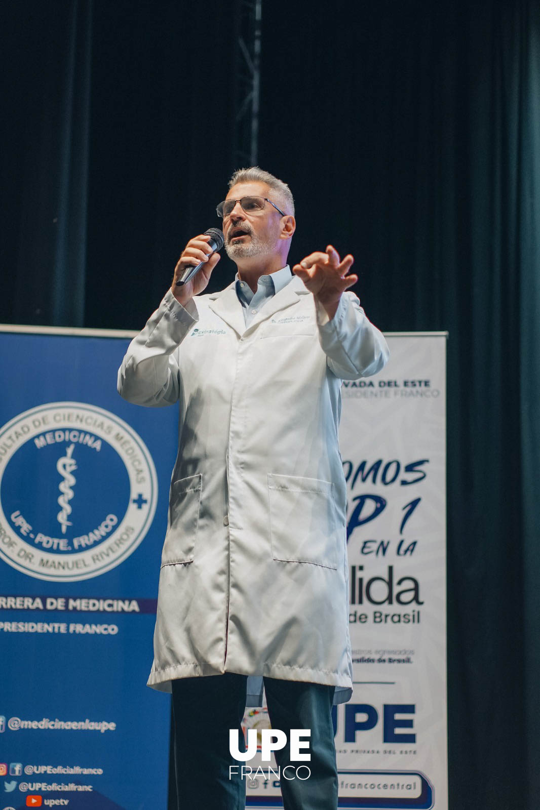 Éxito en el Seminario sobre Revalida INEP: UPE Franco y Estrategia MED