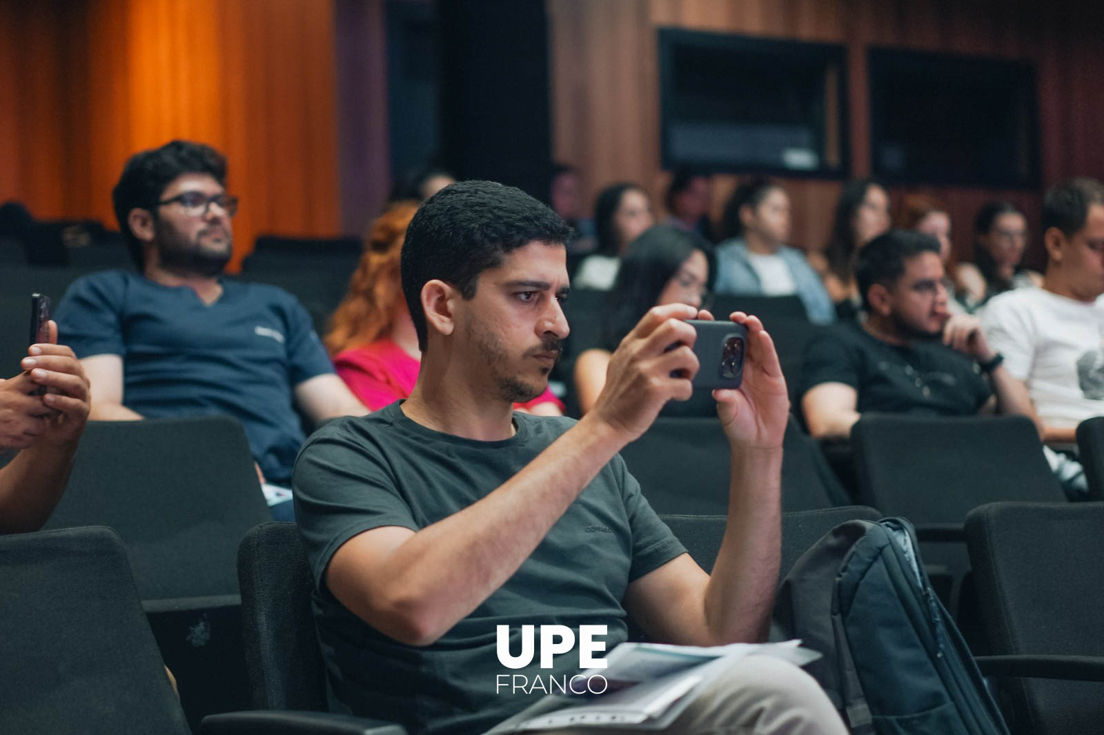 Éxito en el Seminario sobre Revalida INEP: UPE Franco y Estrategia MED