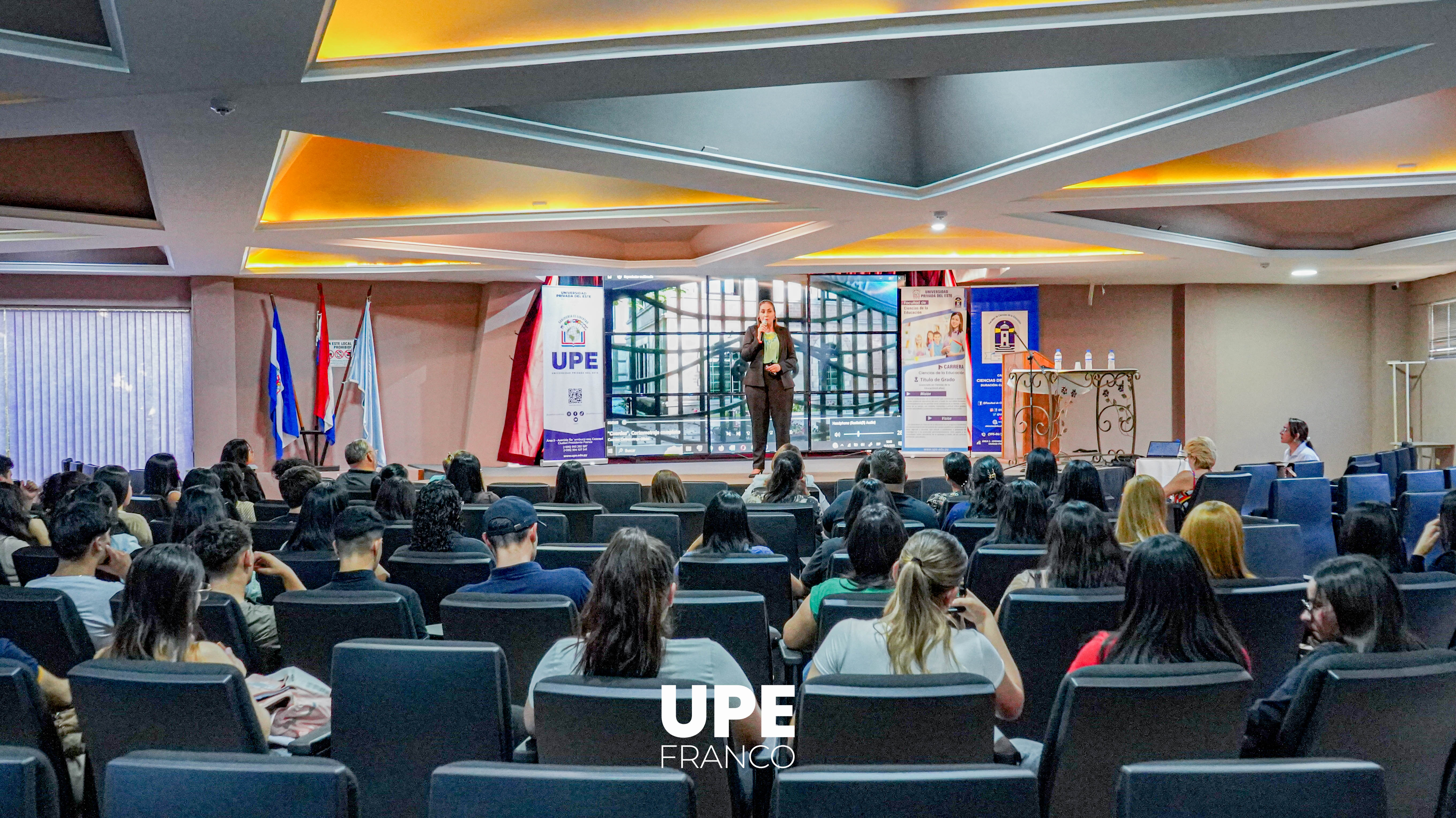 Jornada de Socialización: Primer Semestre 2025 en la Facultad de Ciencias de la Educación 