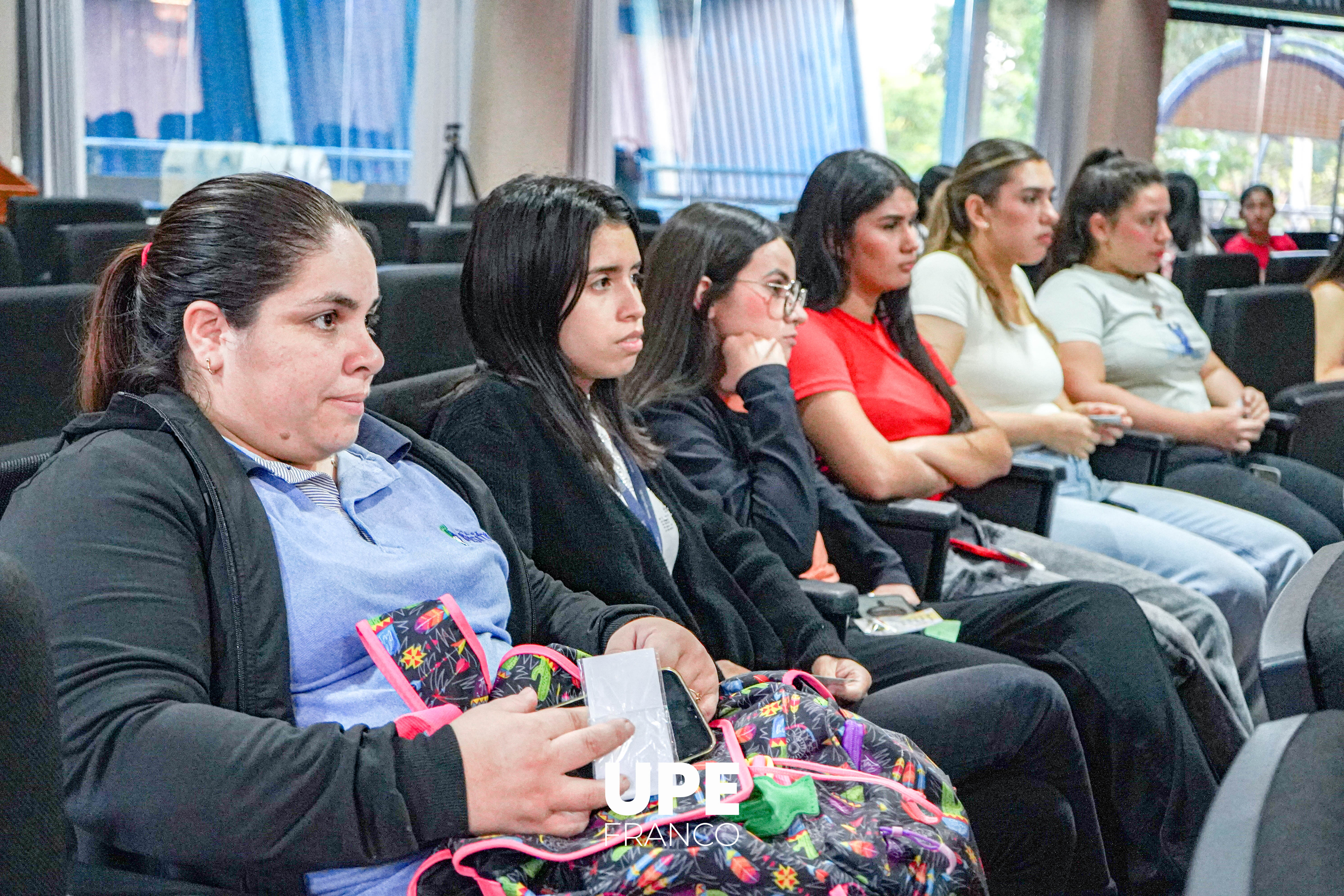 Jornada de Socialización: Primer Semestre 2025 en la Facultad de Ciencias de la Educación 