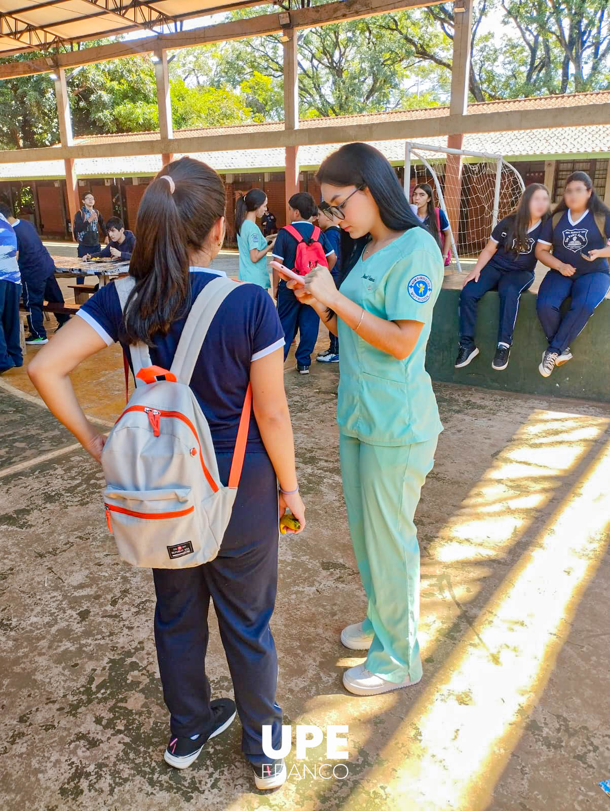 Evaluaciones y educación alimentaria en el Colegio San Pedro Apóstol: Prácticas profesionales