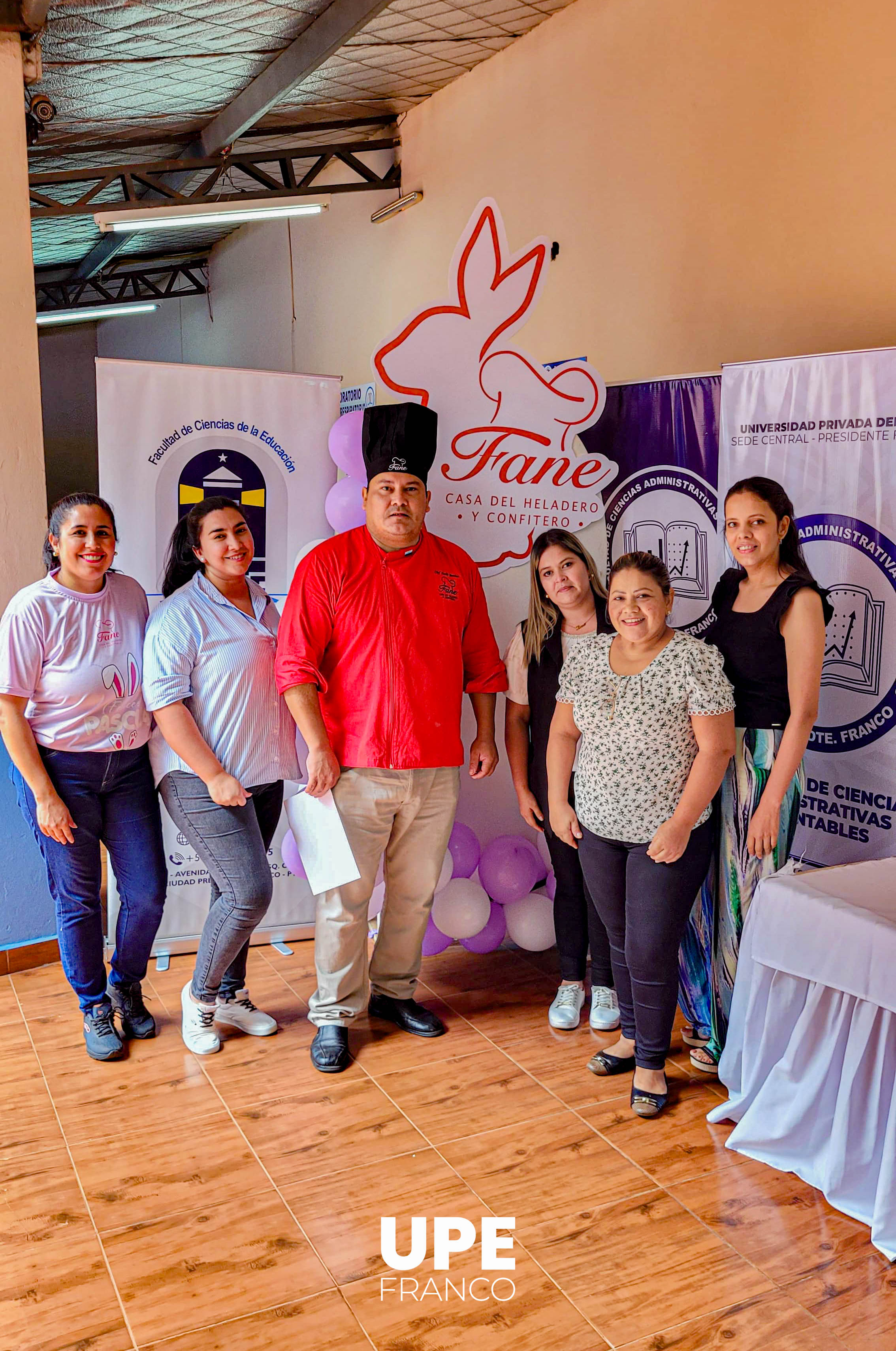 Concluye curso de galletitas y huevos de Pascua en la UPE Franco