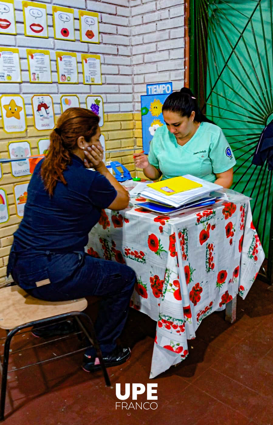 Estudiantes de Nutrición ofrecen consultas nutricionales gratuitas a docentes: Escuela San Pedro Apóstol