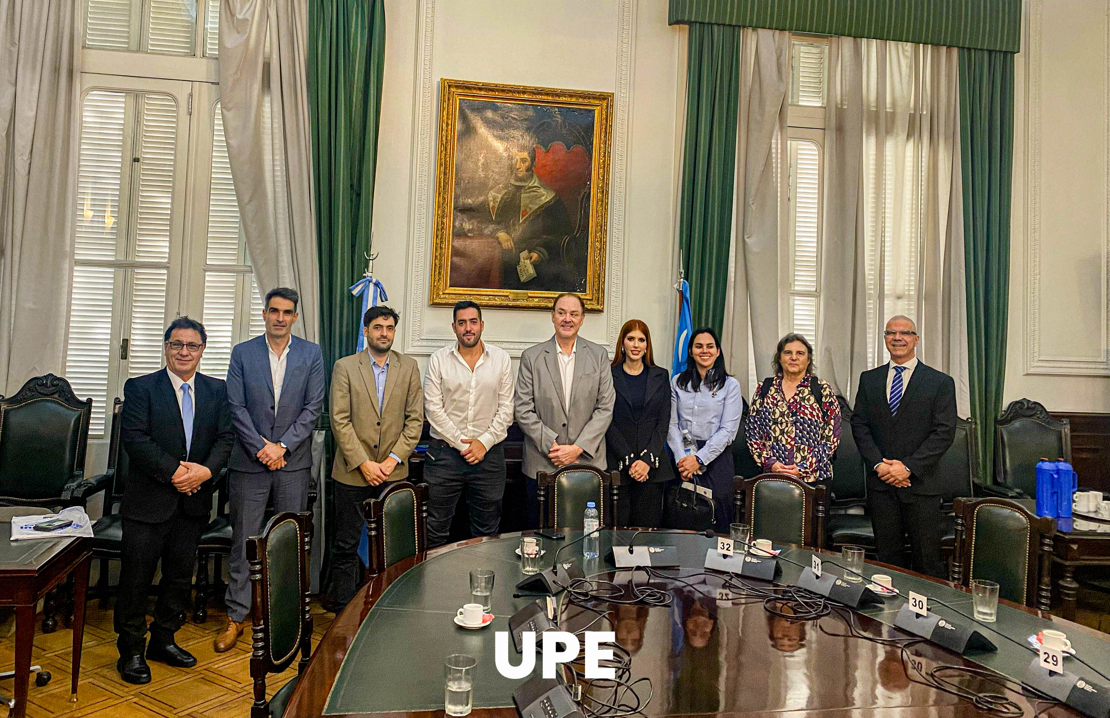 UPE ESTRECHA VÍNCULOS CON UBA: Rector de la UPE se reúne con secretario general de la UBA para avanzar sobre convenio interinstitucional