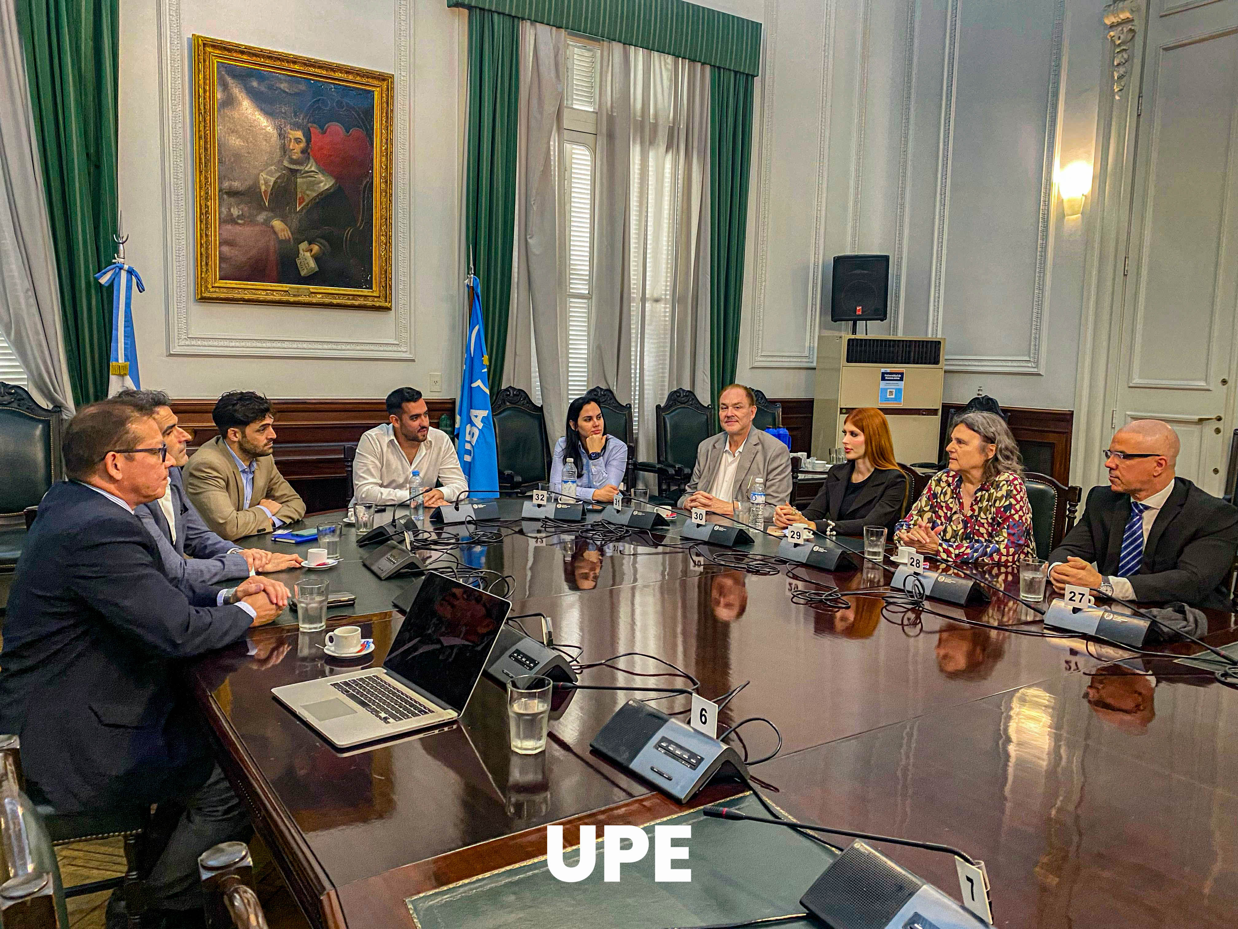 UPE ESTRECHA VÍNCULOS CON UBA: Rector de la UPE se reúne con secretario general de la UBA para avanzar sobre convenio interinstitucional