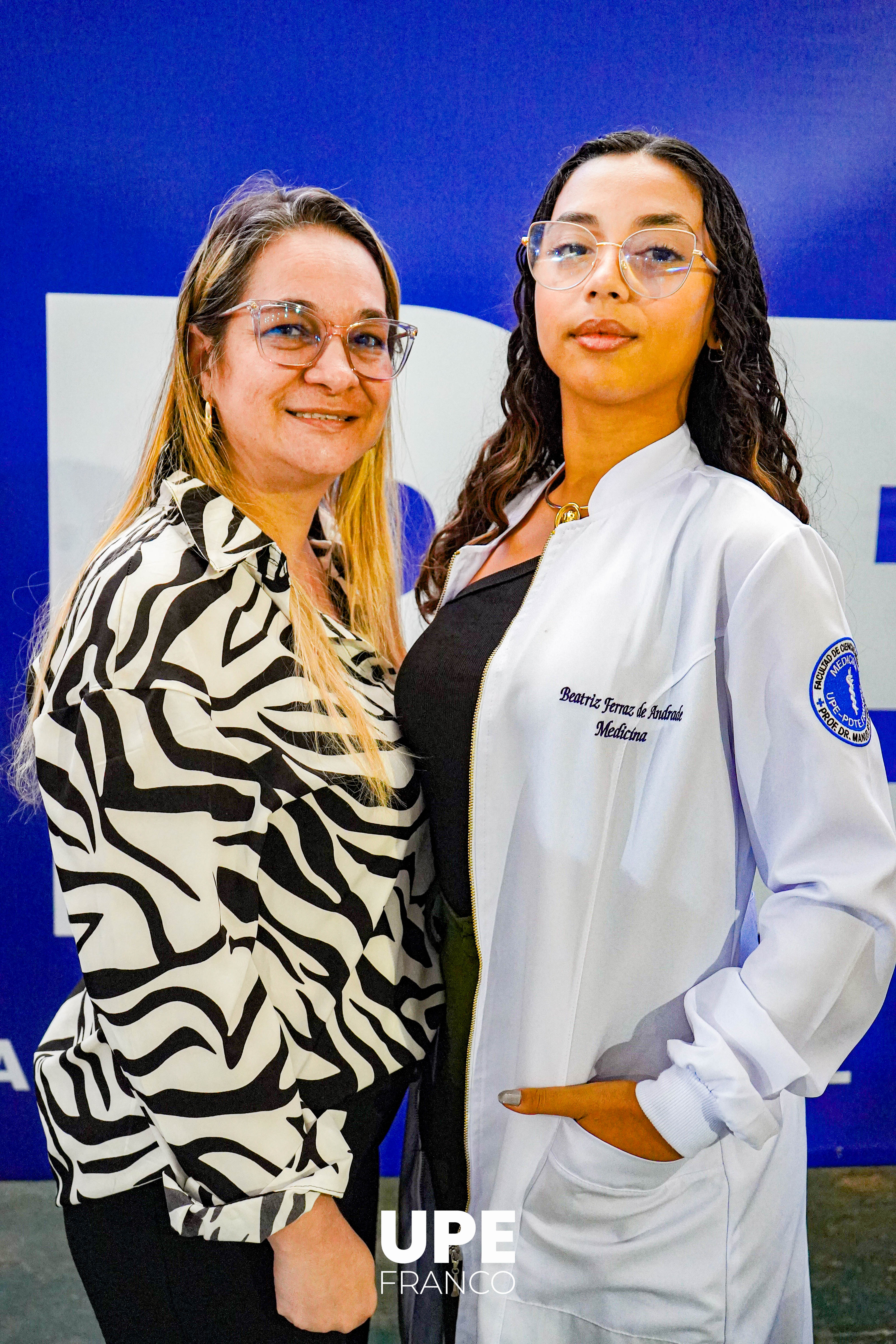 UPE FRANCO da la bienvenida a sus nuevos estudiantes de Medicina: Inducción y Ceremonia del Chaleco