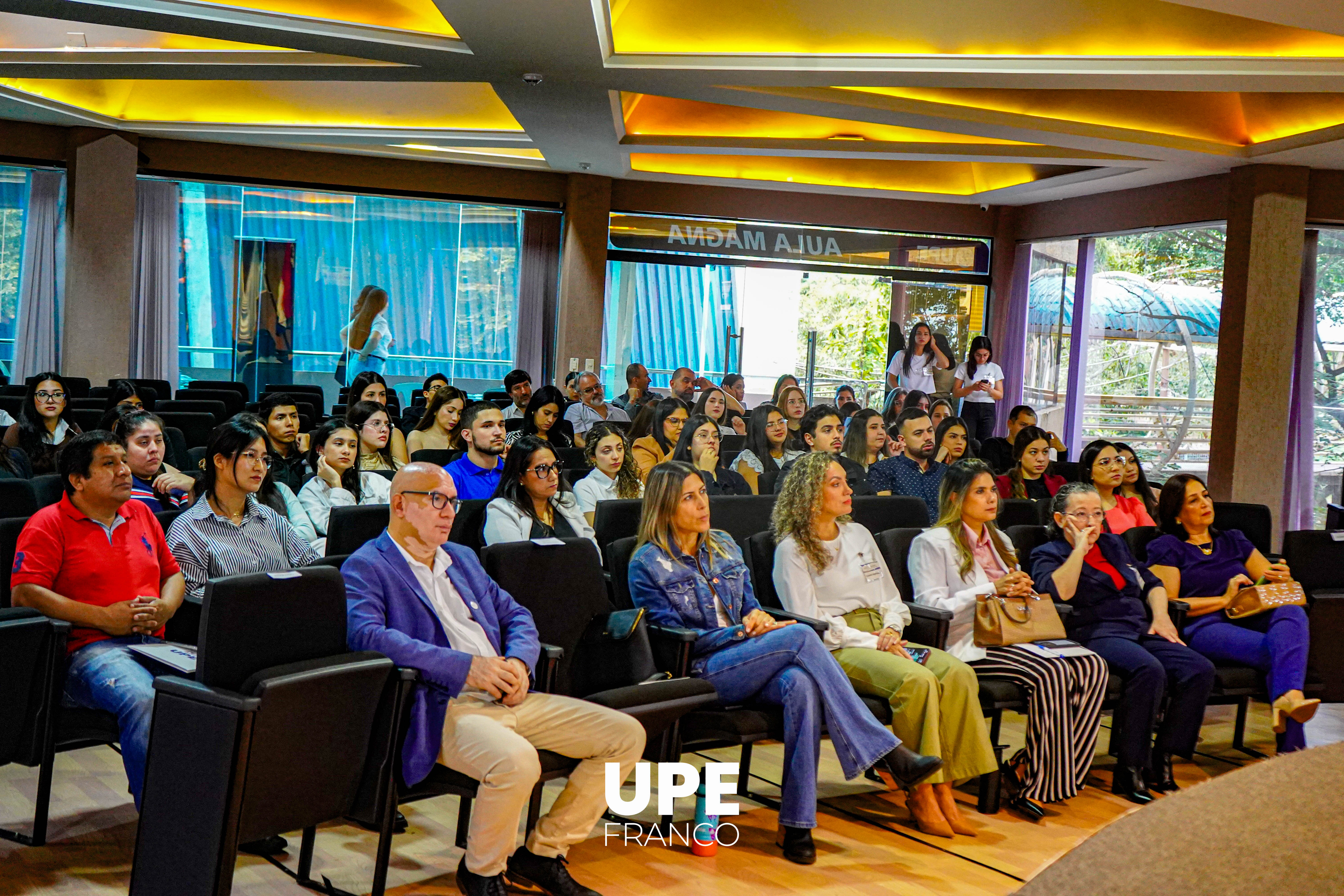 Resolución de casos desafiantes en endodoncia: Jornada de Capacitación en Odontología