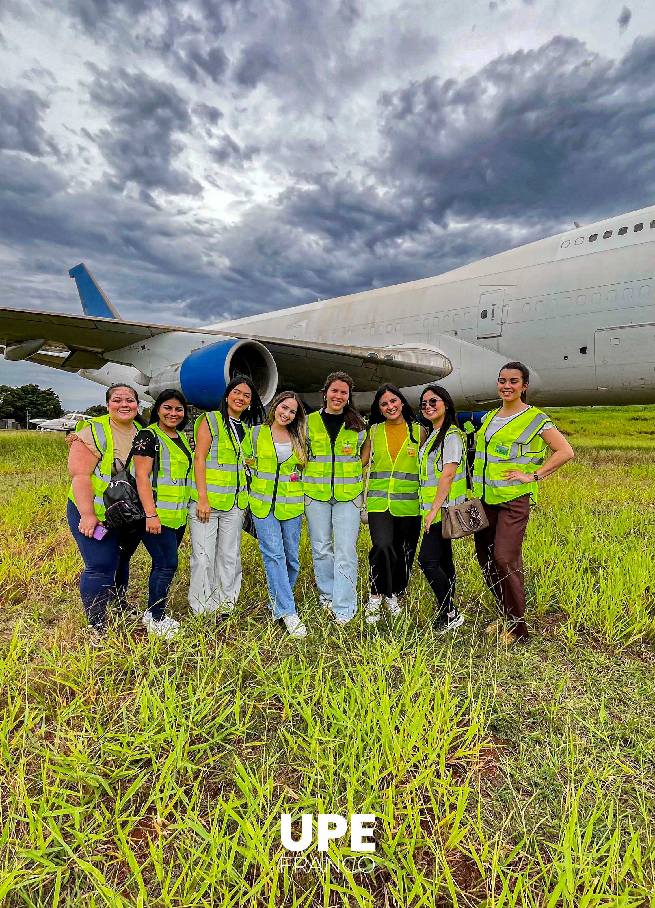 Visita Técnica al Aeropuerto Internacional Guaraní: Formación práctica