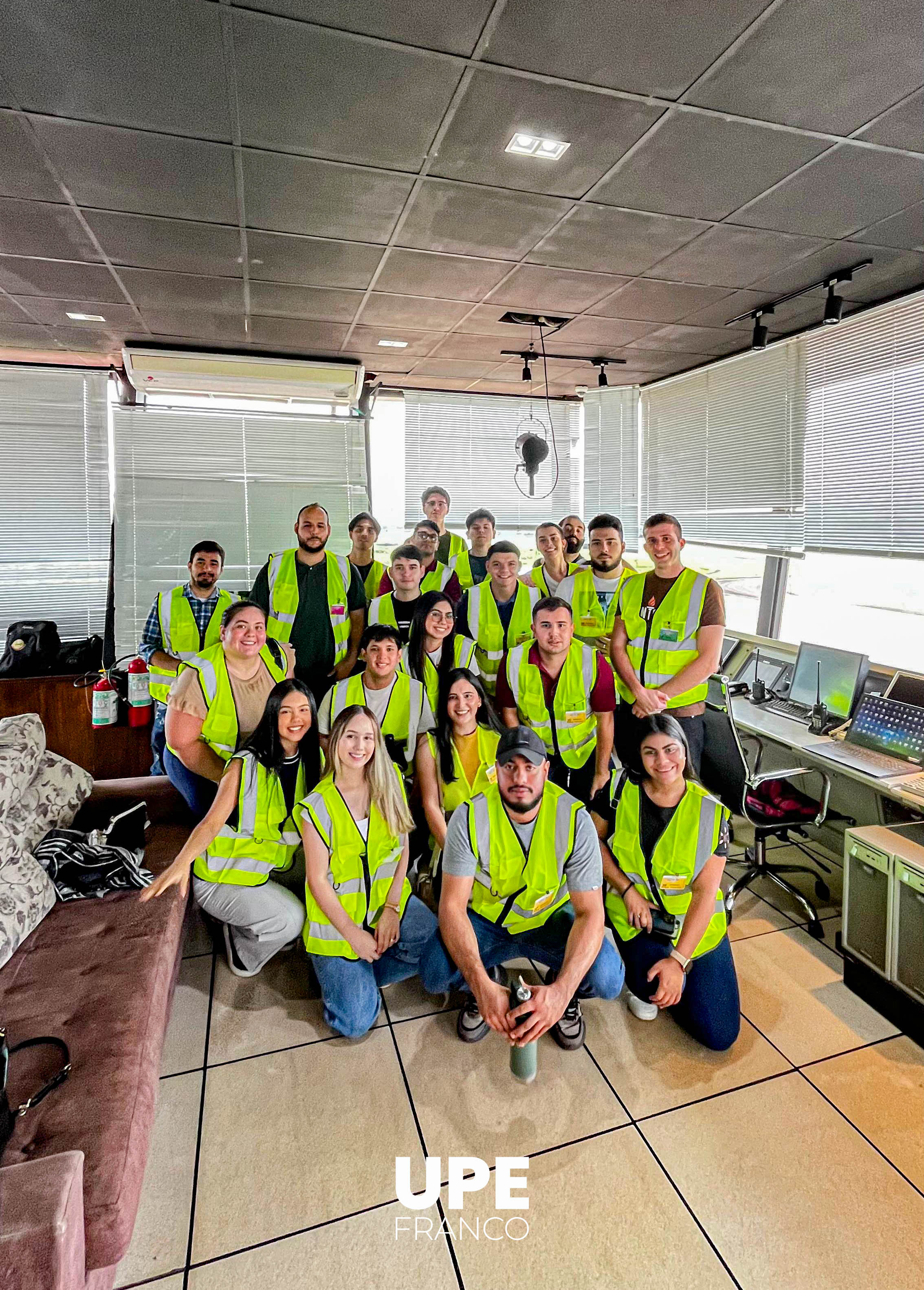 Visita Técnica al Aeropuerto Internacional Guaraní: Formación práctica
