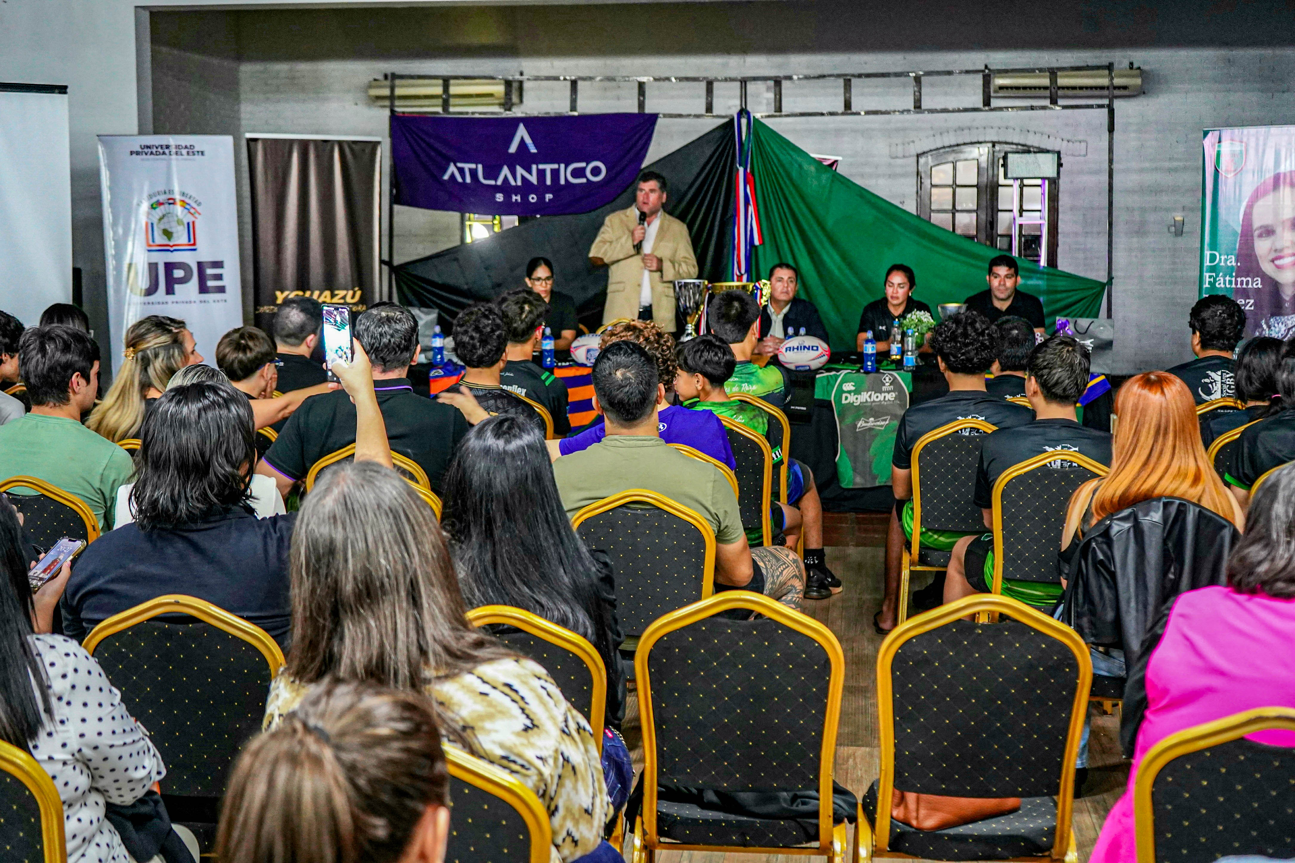 Presentación oficial del nuevo uniforme de los Jabalíes de Raza: Auspicia la UPE FRANCO