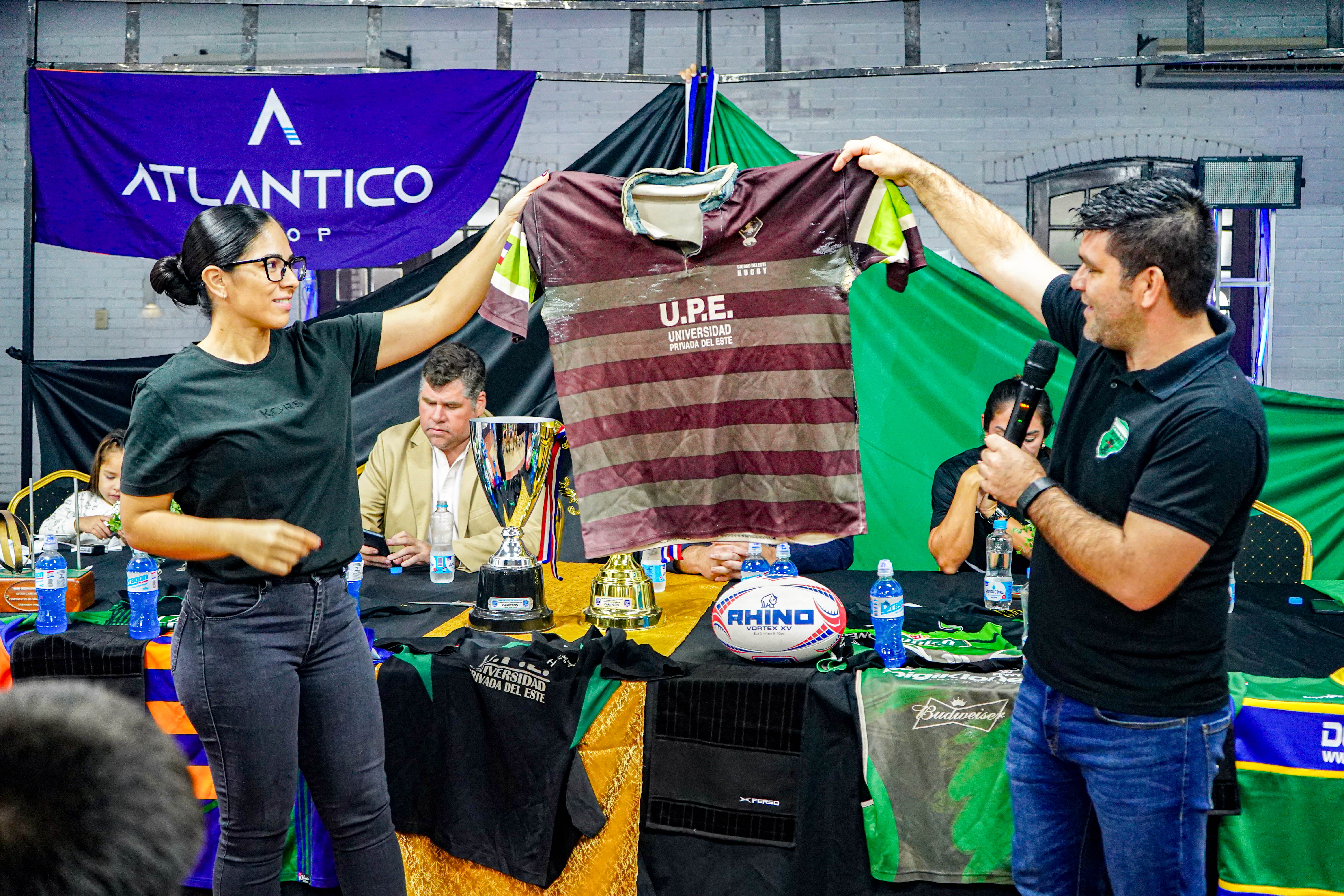 Presentación oficial del nuevo uniforme de los Jabalíes de Raza: Auspicia la UPE FRANCO