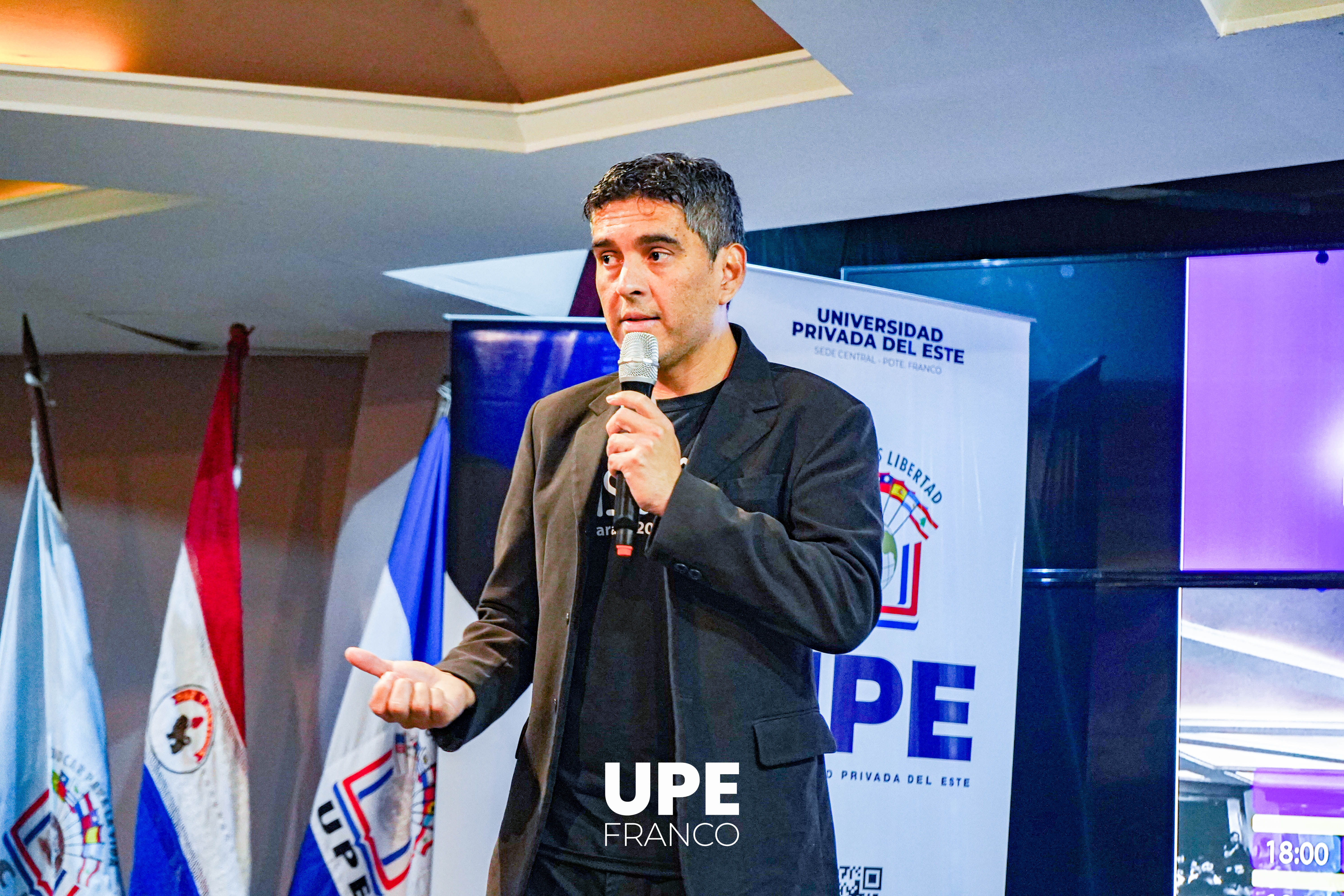 Facultad de Ciencias de la Informática al frente del FLISoL 2025: Tecnología y formación de calidad en UPE Franco