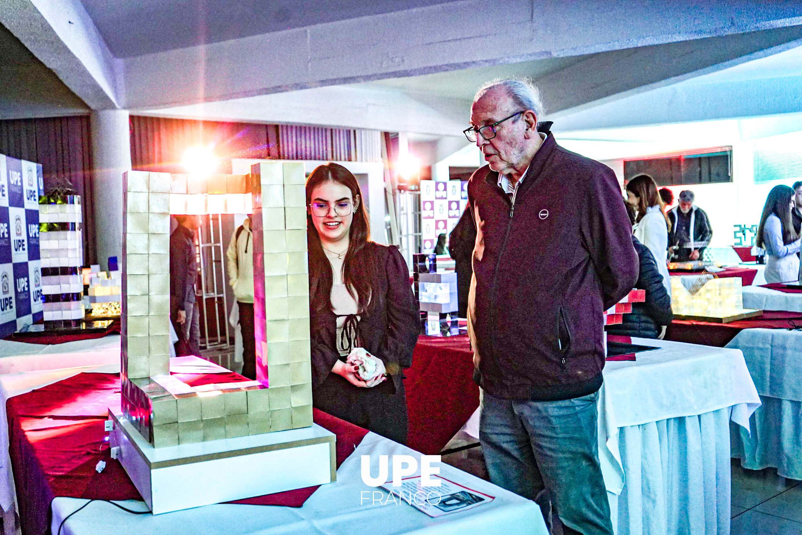 Estudiantes de Arquitectura realizan Exposición de Creación Morfológica: Primera Jornada