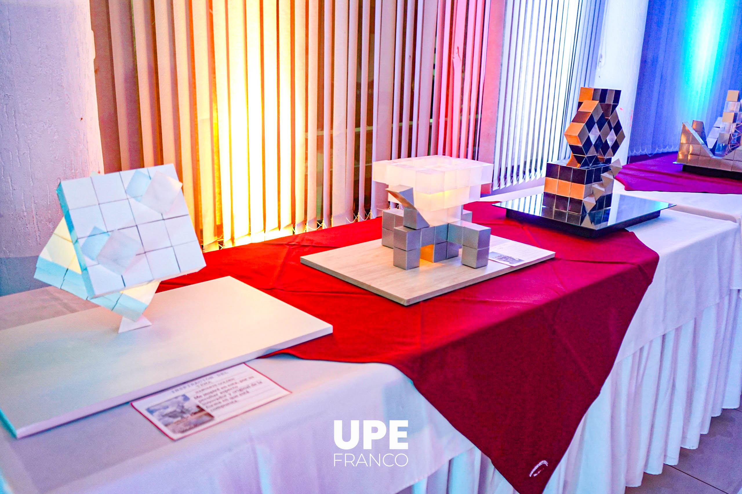 Estudiantes de Arquitectura realizan Exposición de Creación Morfológica: Primera Jornada