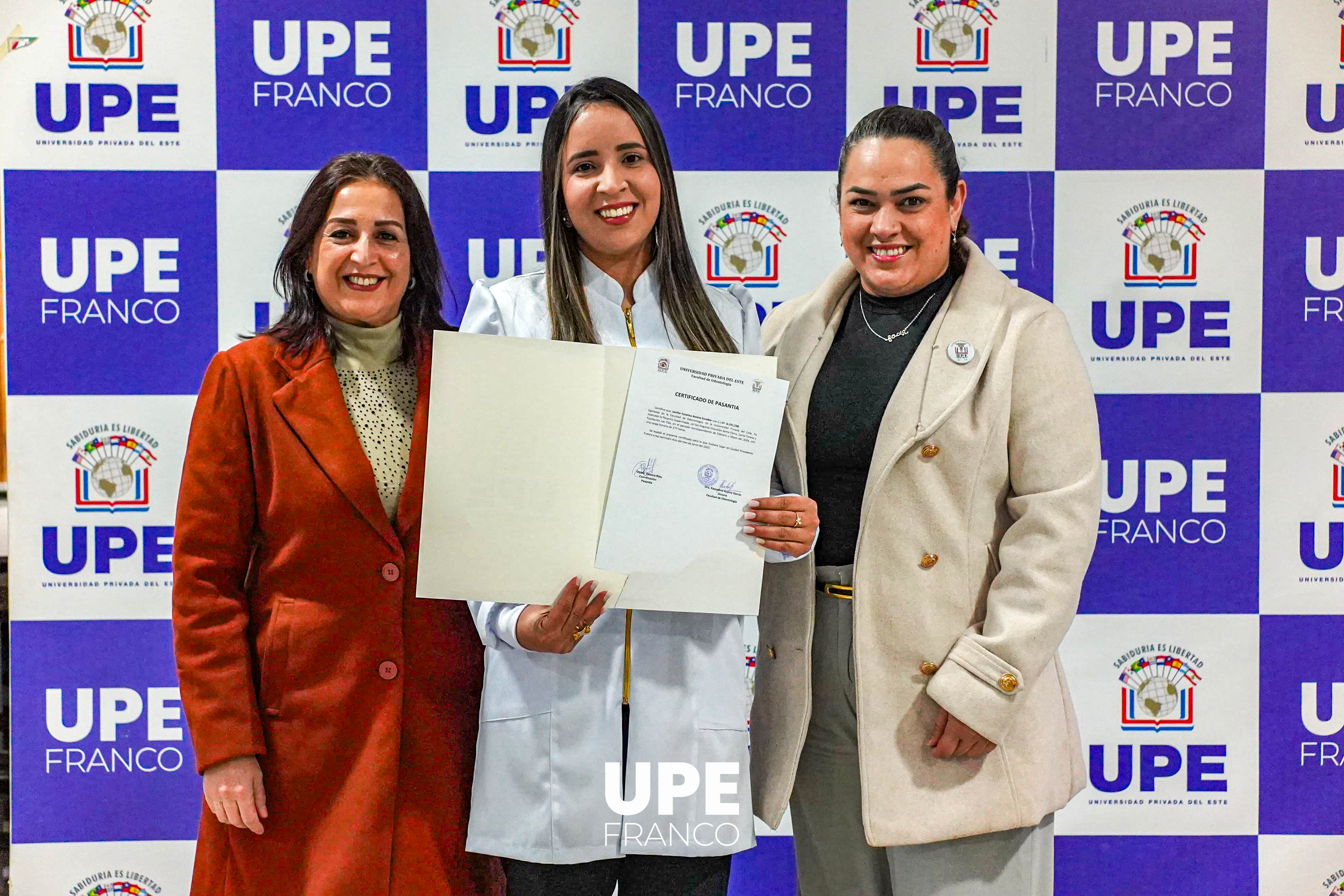 Presentación del Informe de Pasantía Curricular: Odontología UPE Promoción 2024 