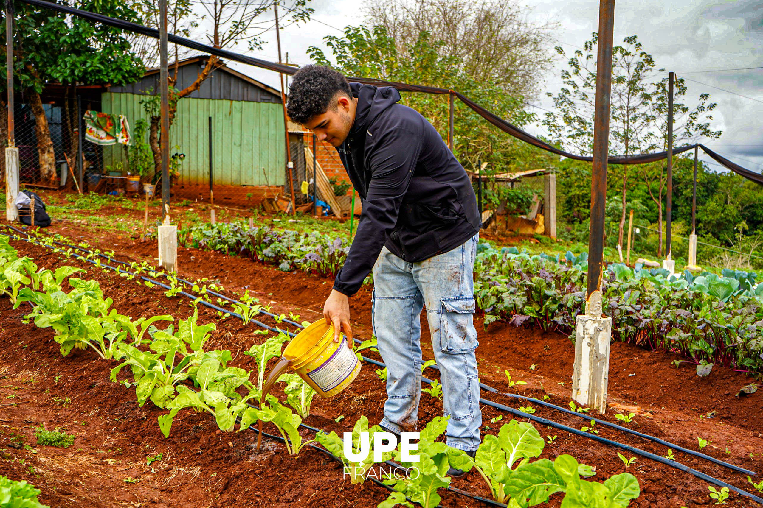 Centro Experimental e Investigaciones: Estudiantes de Agronomía se preparan para la Presentación Semestral
