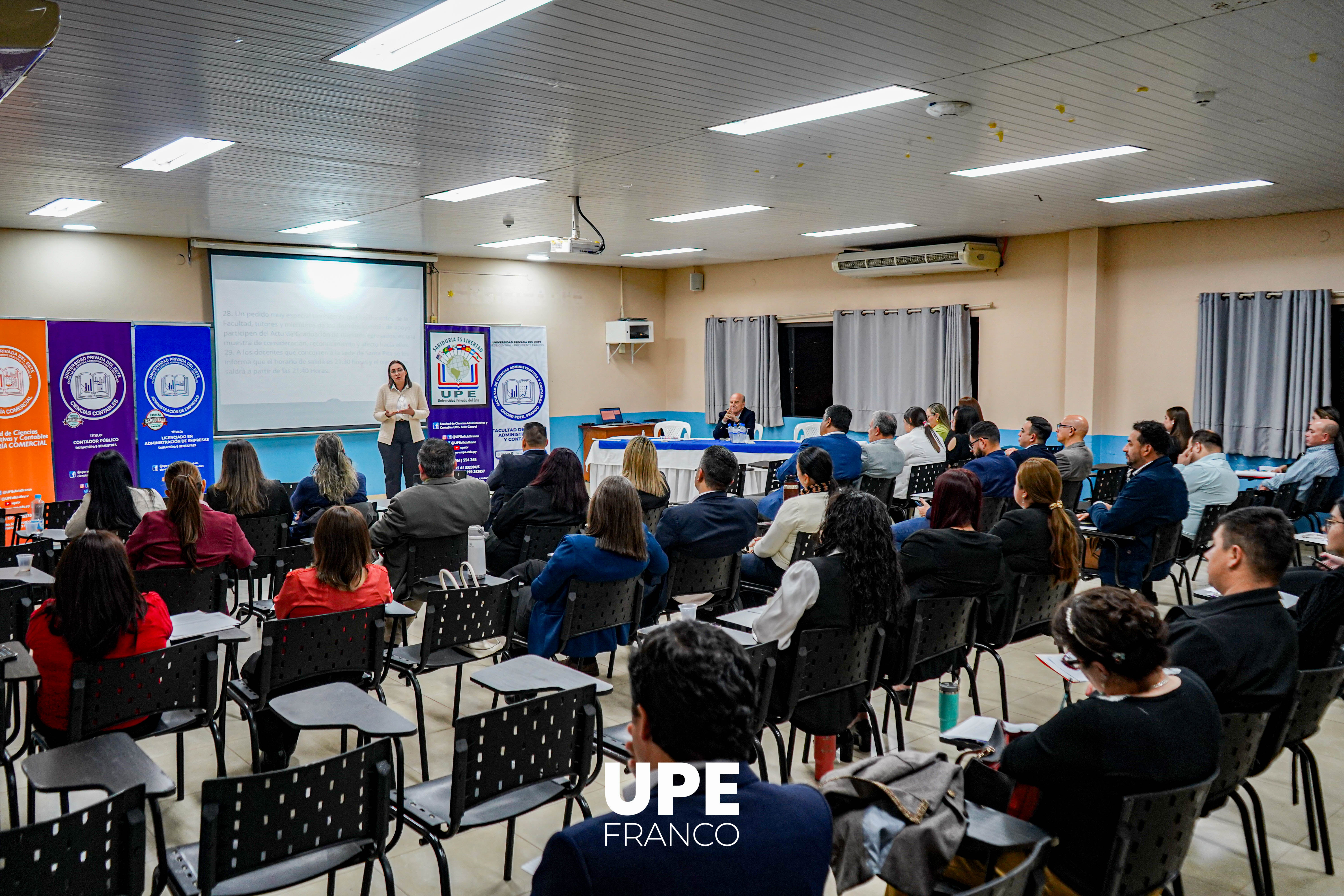Claustro Docente del Segundo Periodo 2025: Facultad de Ciencias Administrativas y Contables