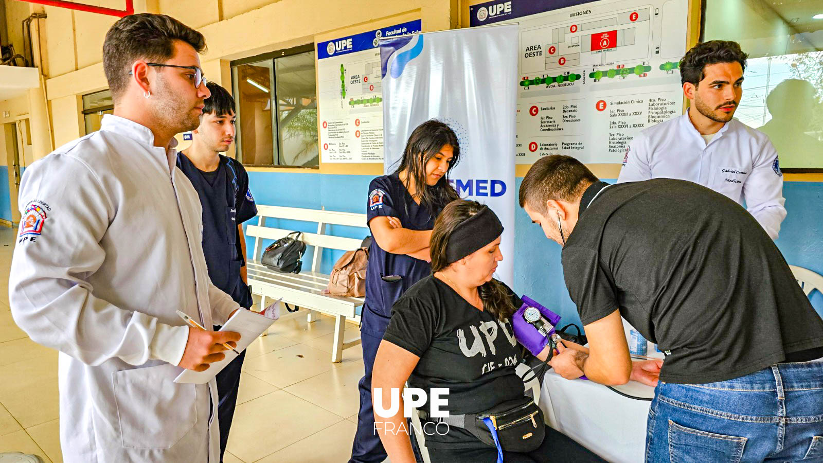 Capacitación Teórico–Práctico de Hipertensión Arterial: Estudiantes brindan atención y controles gratuitos a la comunidad