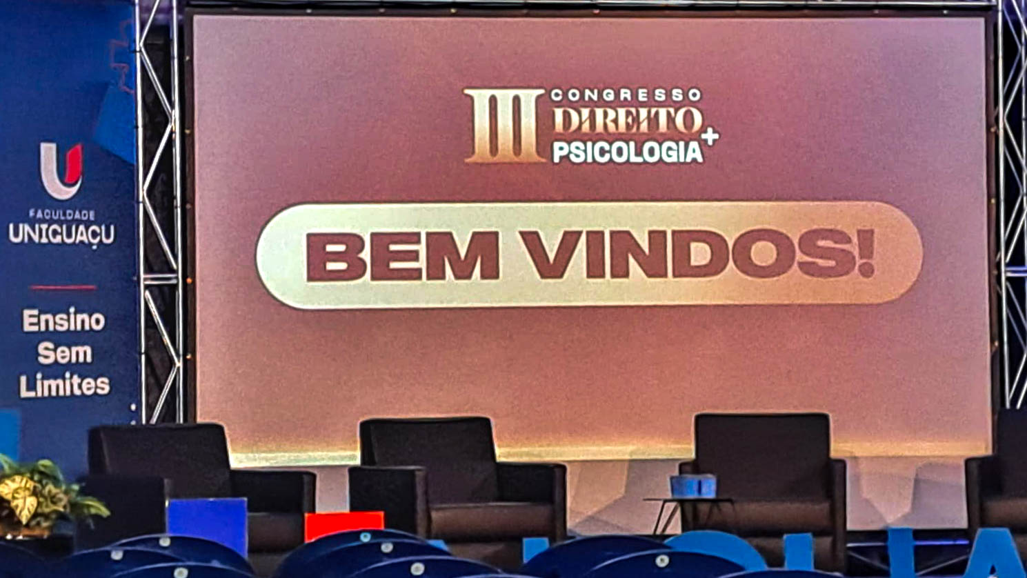 III CONGRESO DE DERECHO Y PSICOLOGÍA DE LA FACULTAD UNIGUAÇU: DERECHO UPE PRESENTE EN UNIGUAÇU, BR.