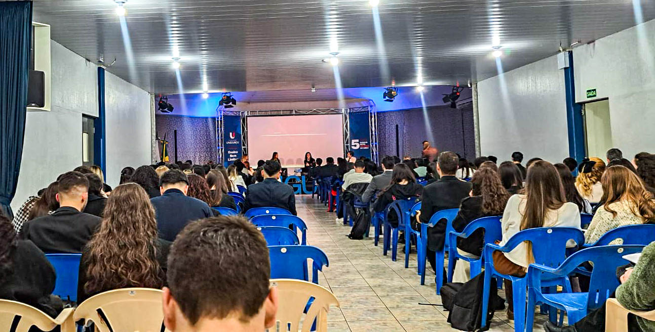 III CONGRESO DE DERECHO Y PSICOLOGÍA DE LA FACULTAD UNIGUAÇU: DERECHO UPE PRESENTE EN UNIGUAÇU, BR.