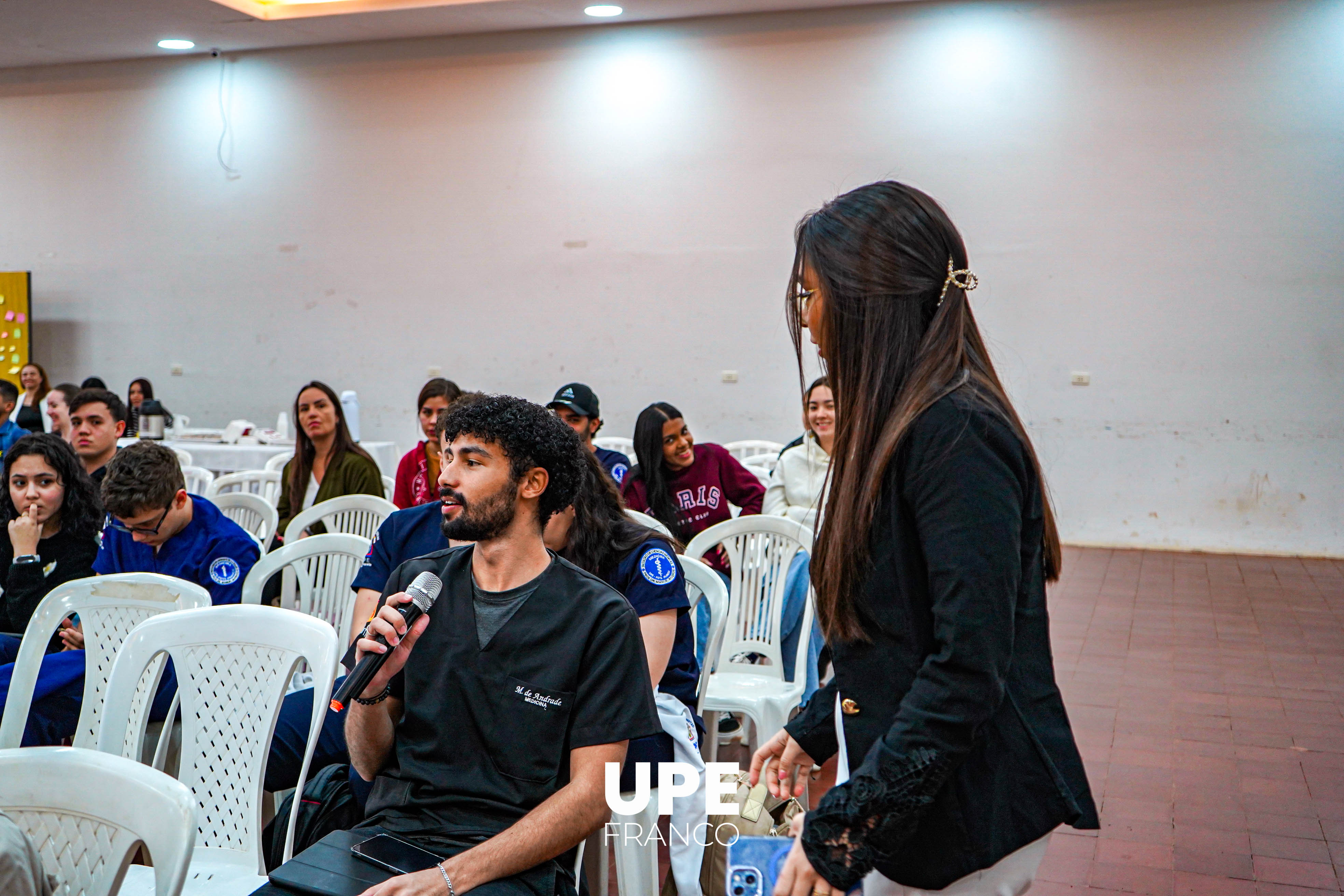 Conferencia sobre Primeros Auxilios Psicológicos y Prevención del Suicidio: Septiembre Amarillo