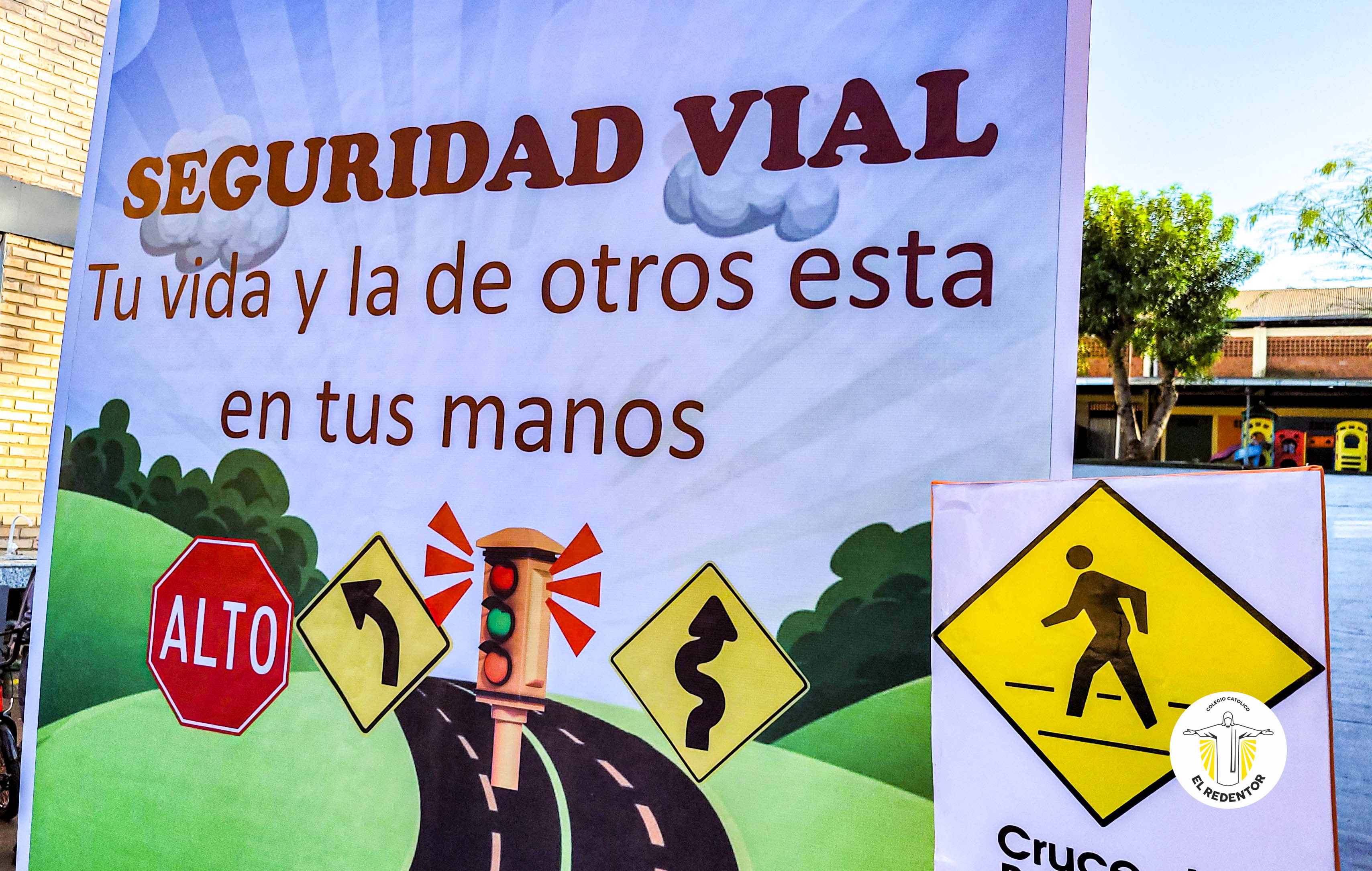Clausura del Proyecto de Educación Vial en el Colegio Católico El Redentor
