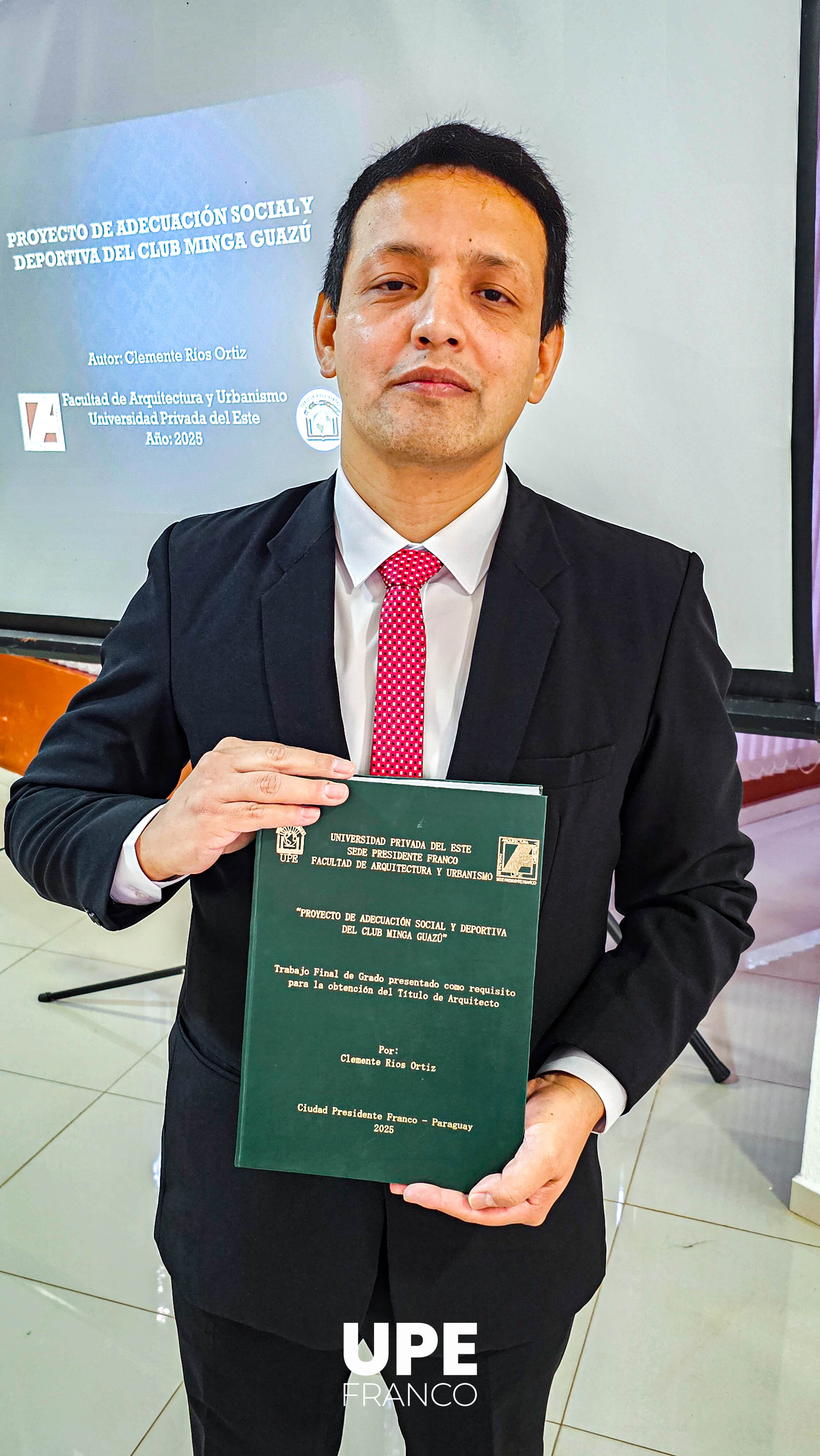“Proyecto de Adecuación Social y Deportiva del Club Minga Guazú”: Defensa de TFG en Arquitectura UPE