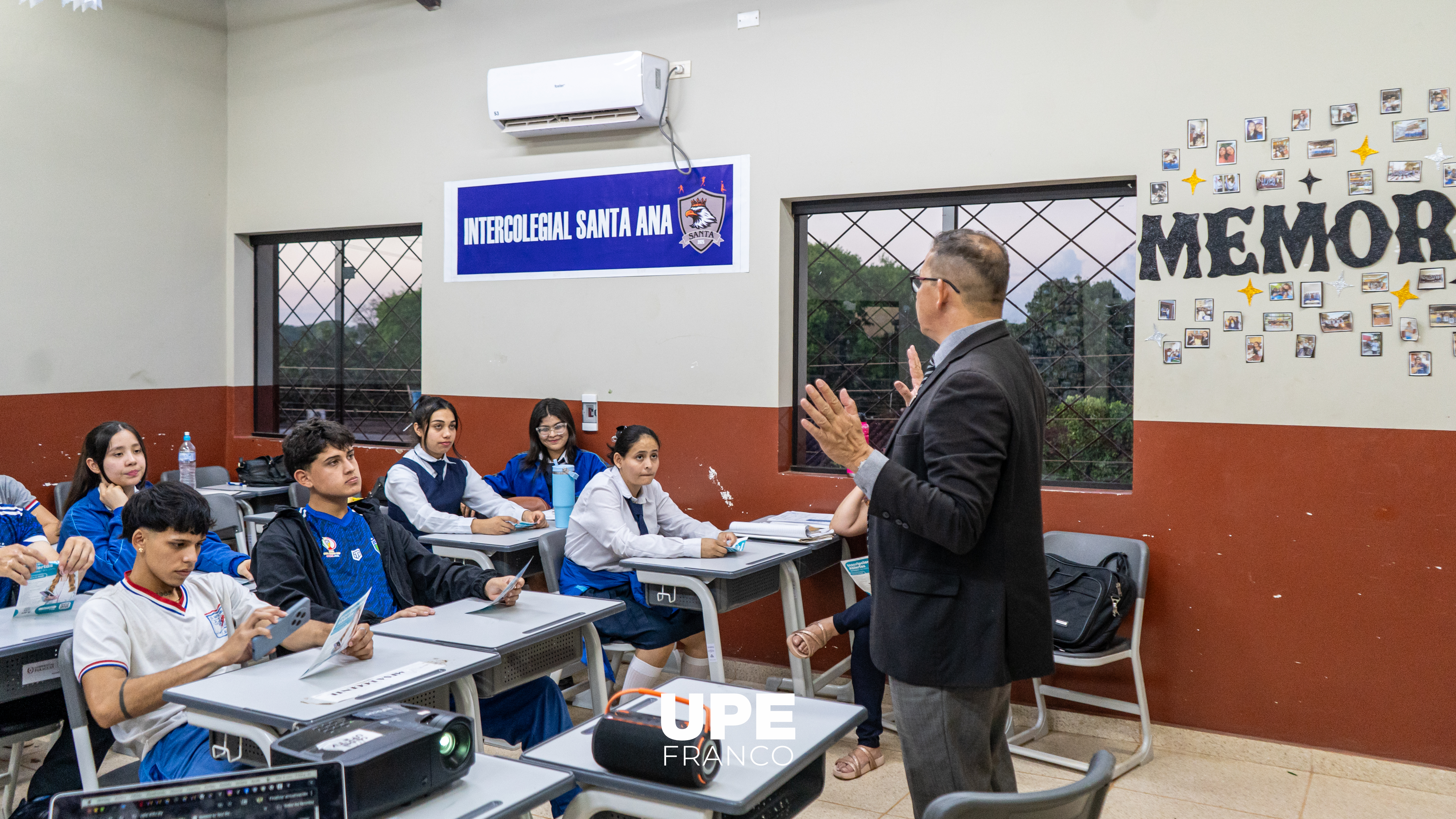 Promo Colegios 2025/2026: Colegio Nacional Santa Ana (Turno Noche)