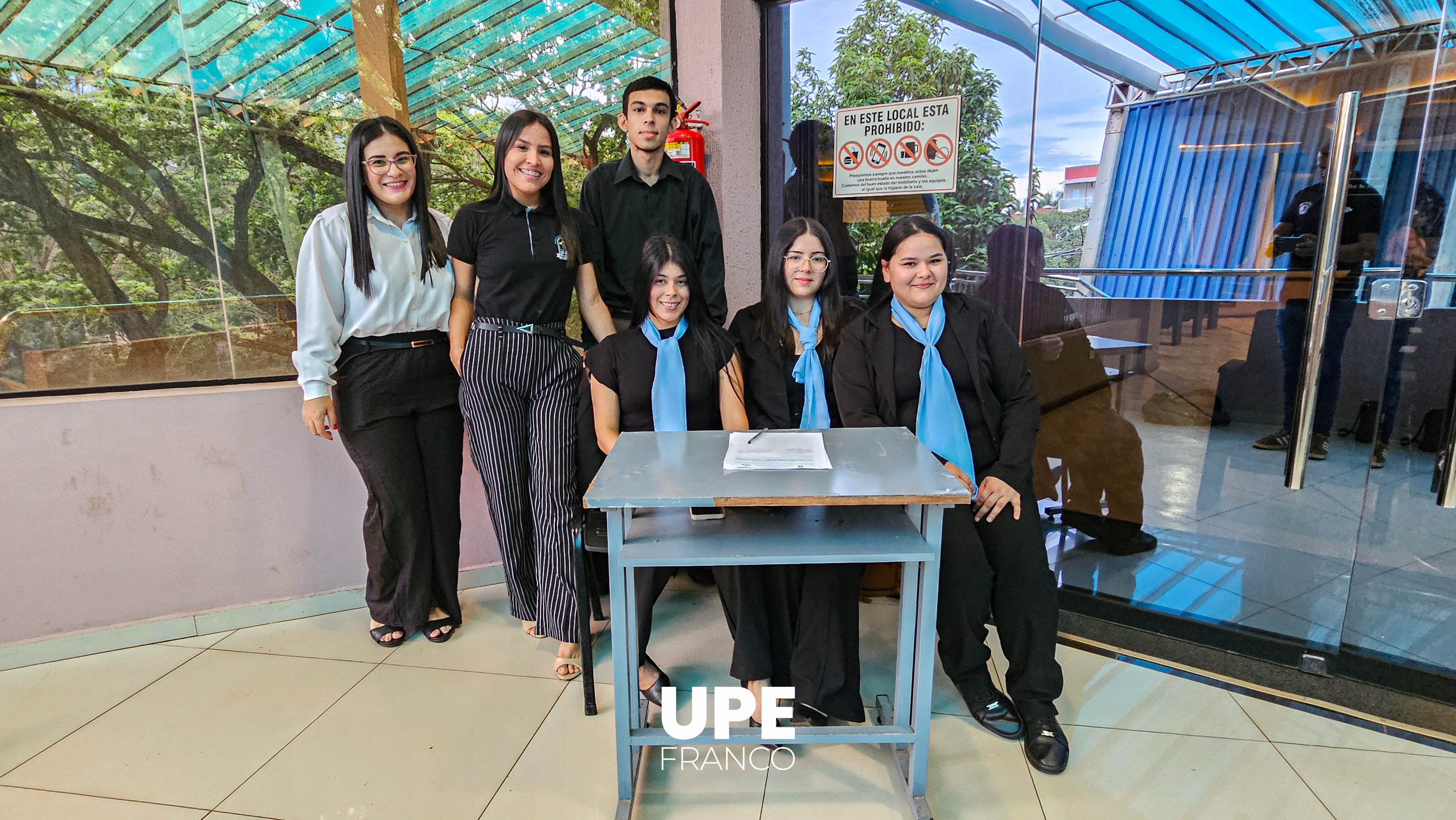 Concluye con éxito el Conversatorio sobre Manejo adecuado de las redes sociales