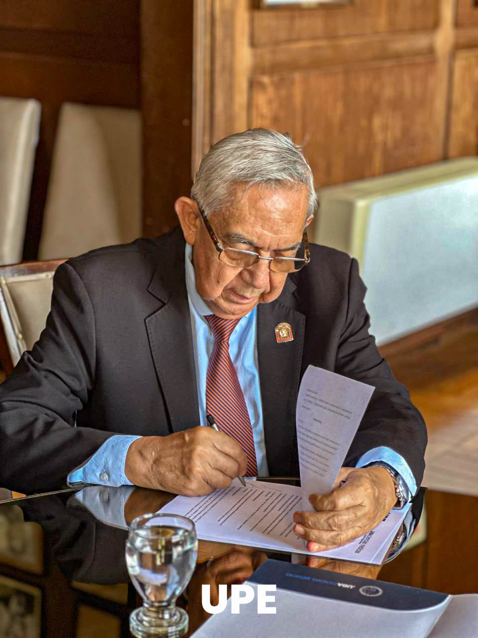 Firma de convenio clave entre la UBA y la UPE en el área de Medicina: Buenos Aires, 19 de noviembre