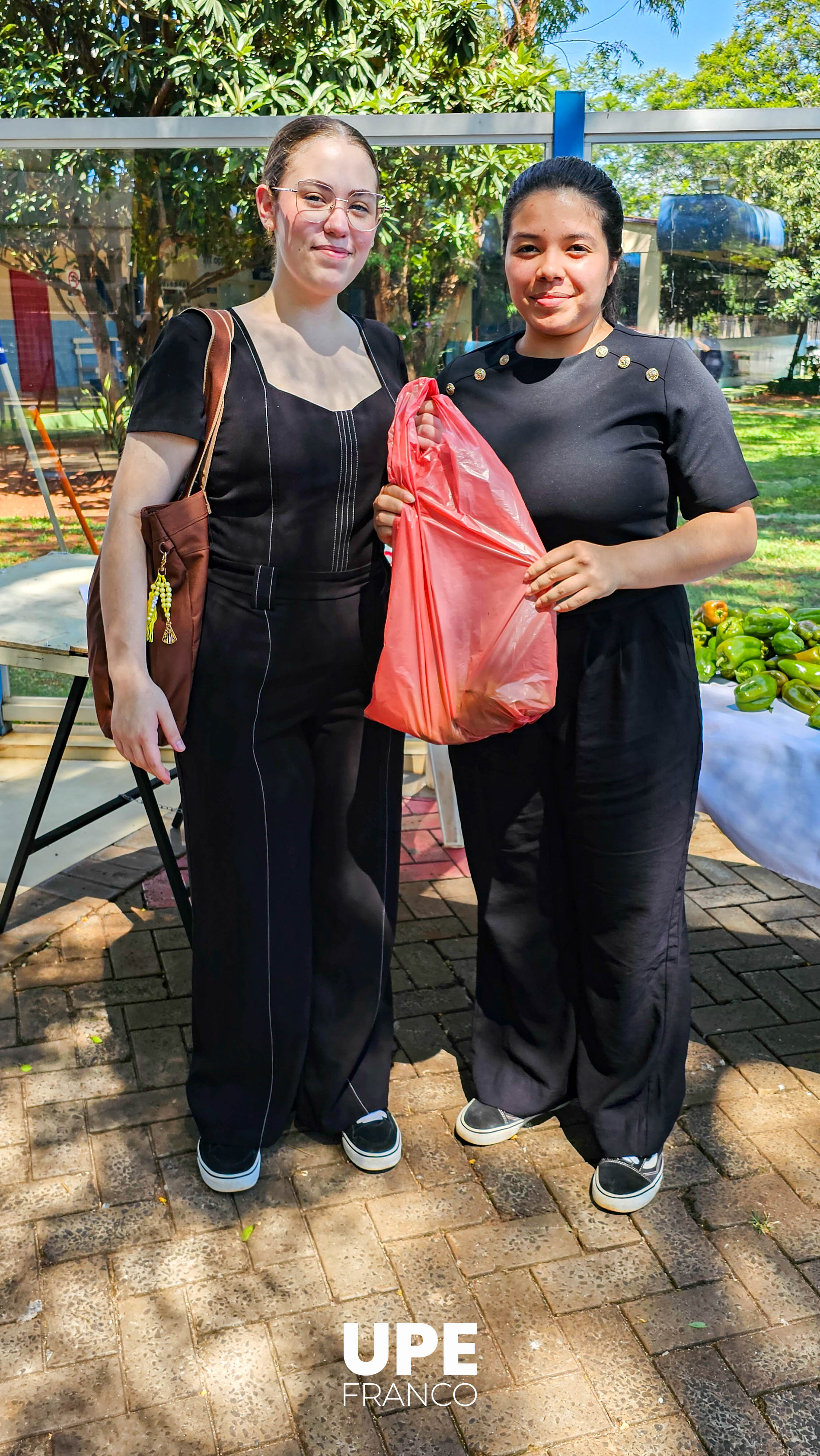 Feria de Productos Hortigranjeros en la UPE FRANCO - Facultad de Ciencias Agropecuarias