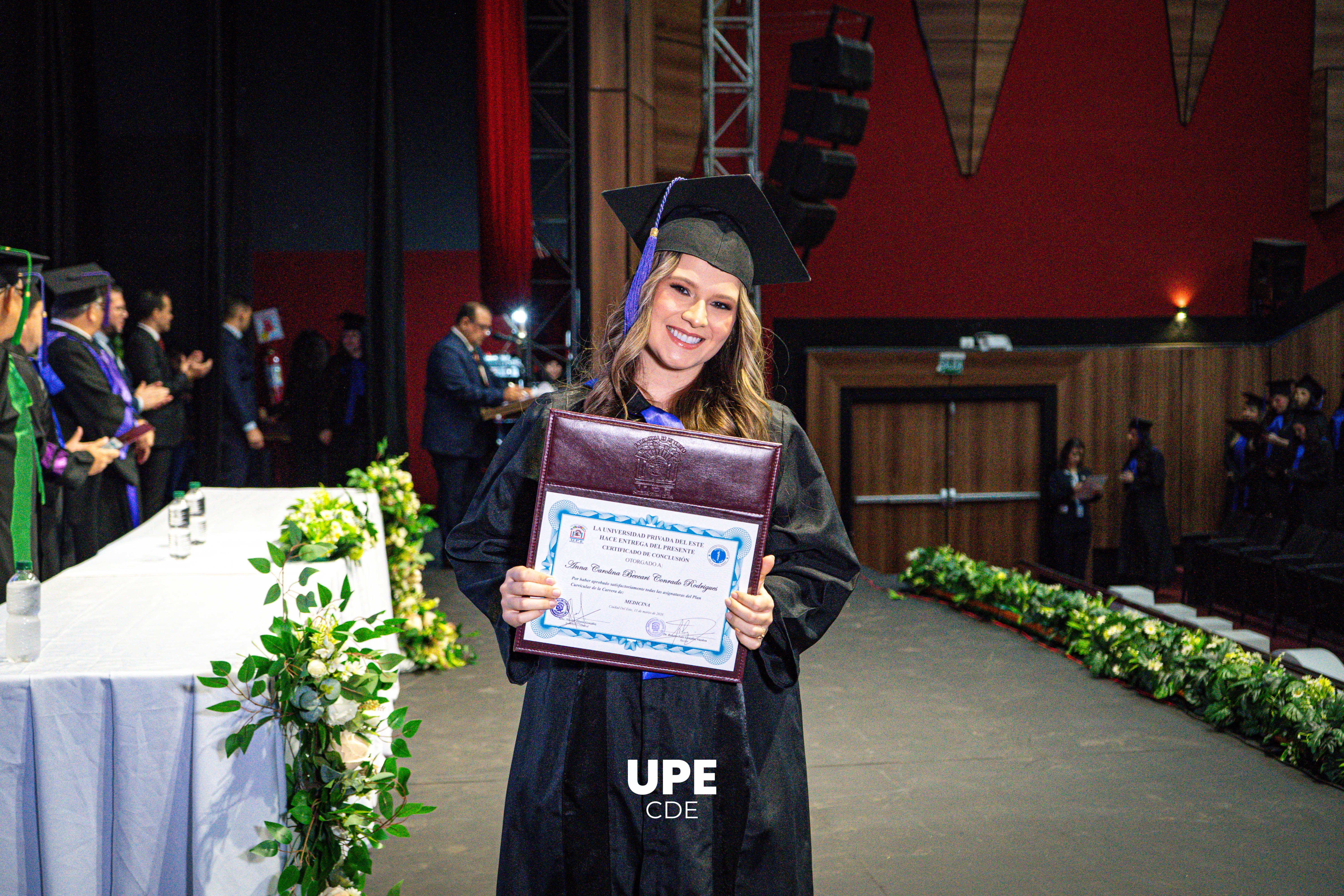 CEREMONIA DE GRADUACIÓN: Facultad de Ciencias Médicas - UPE, Filial CDE