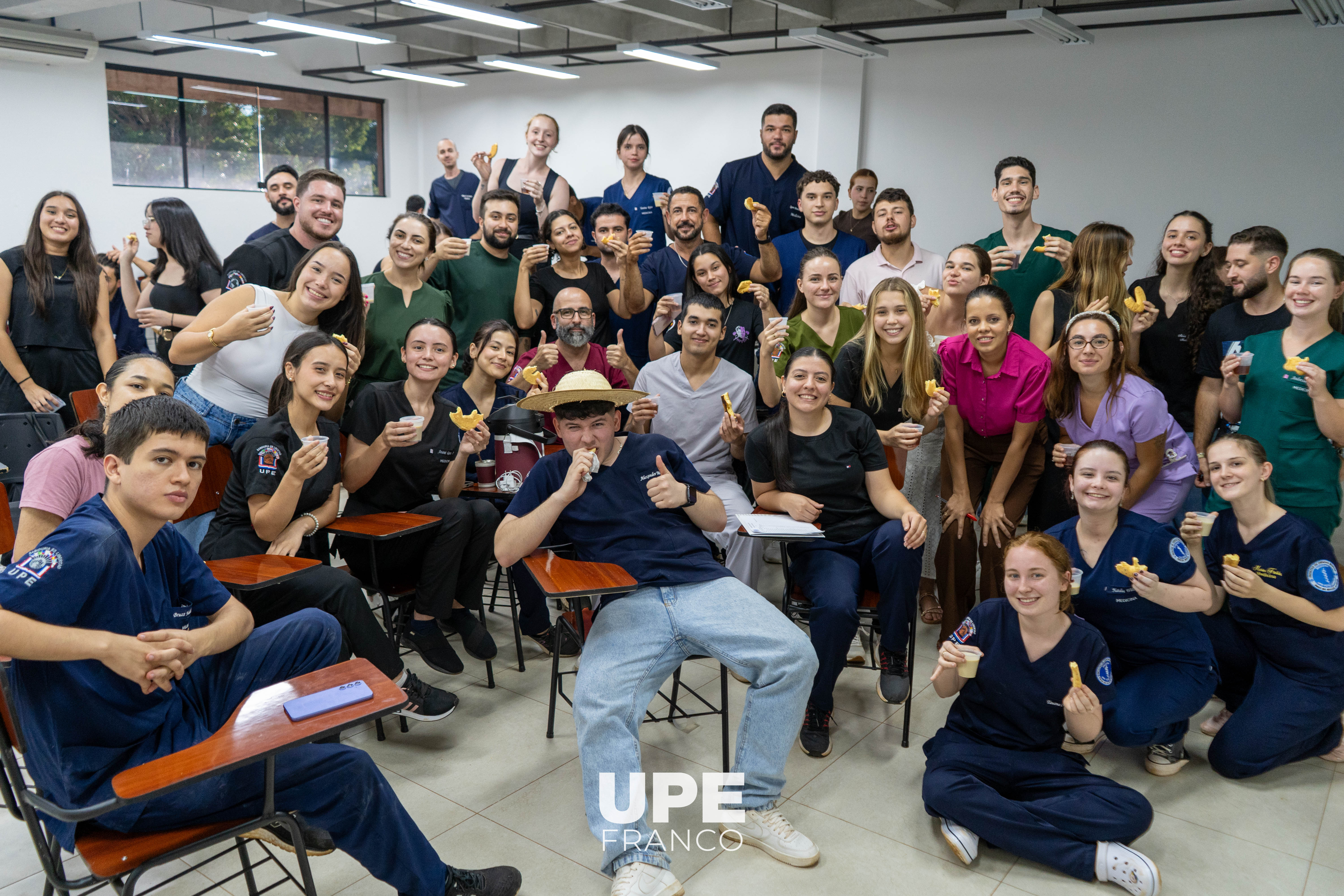 Estudiantes de Medicina realizaron una jornada de Chipa Apo en la UPE FRANCO