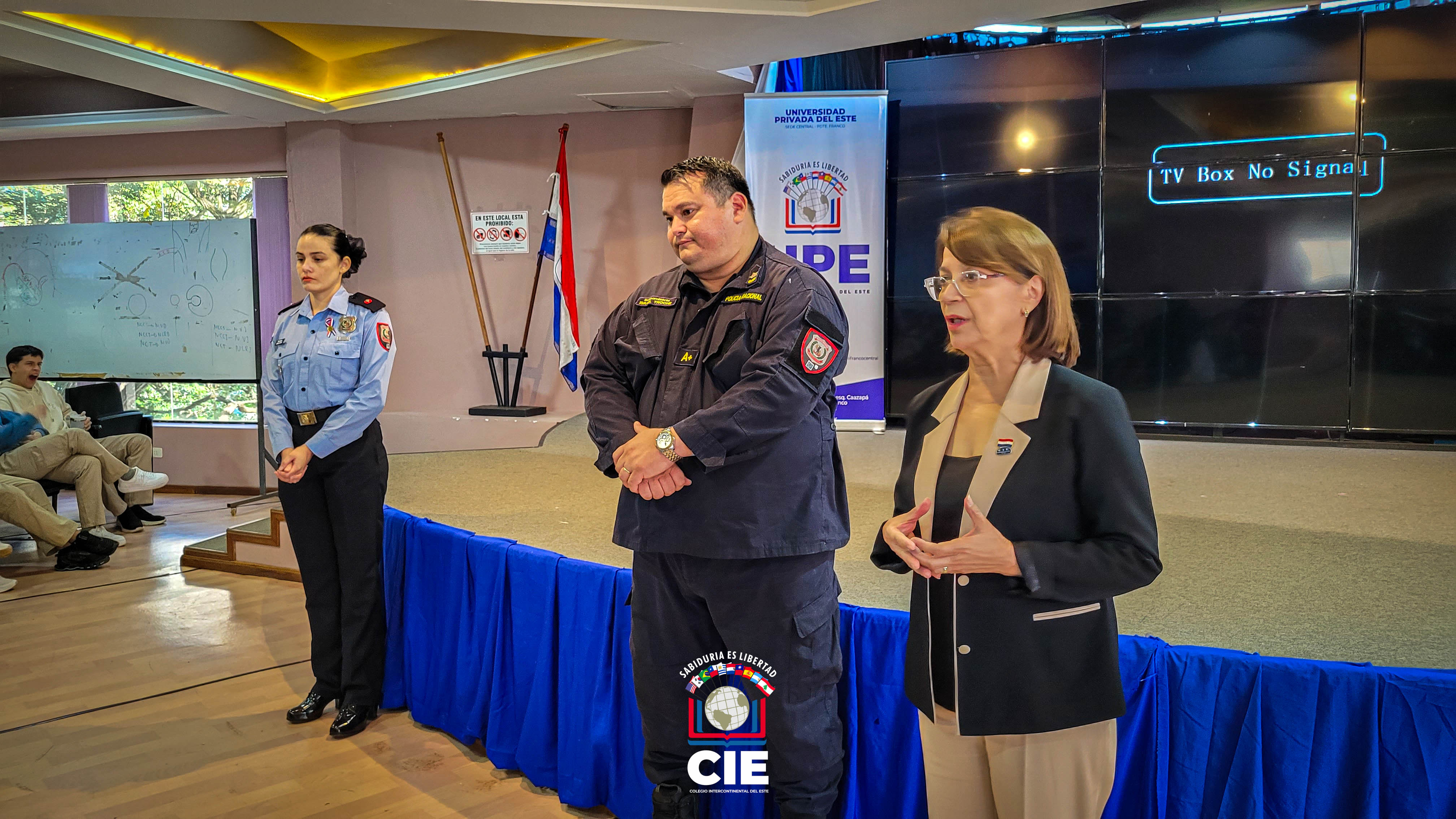 Conferencia sobre Bullying y Ciberbullying: Colegio Intercontinental del Este