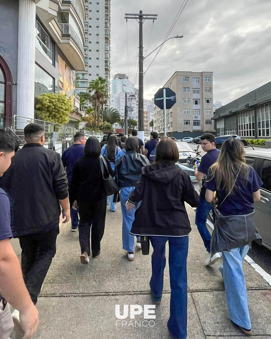 Visita Técnica al Porto de Santos: fortaleciendo el aprendizaje a través de experiencias reales