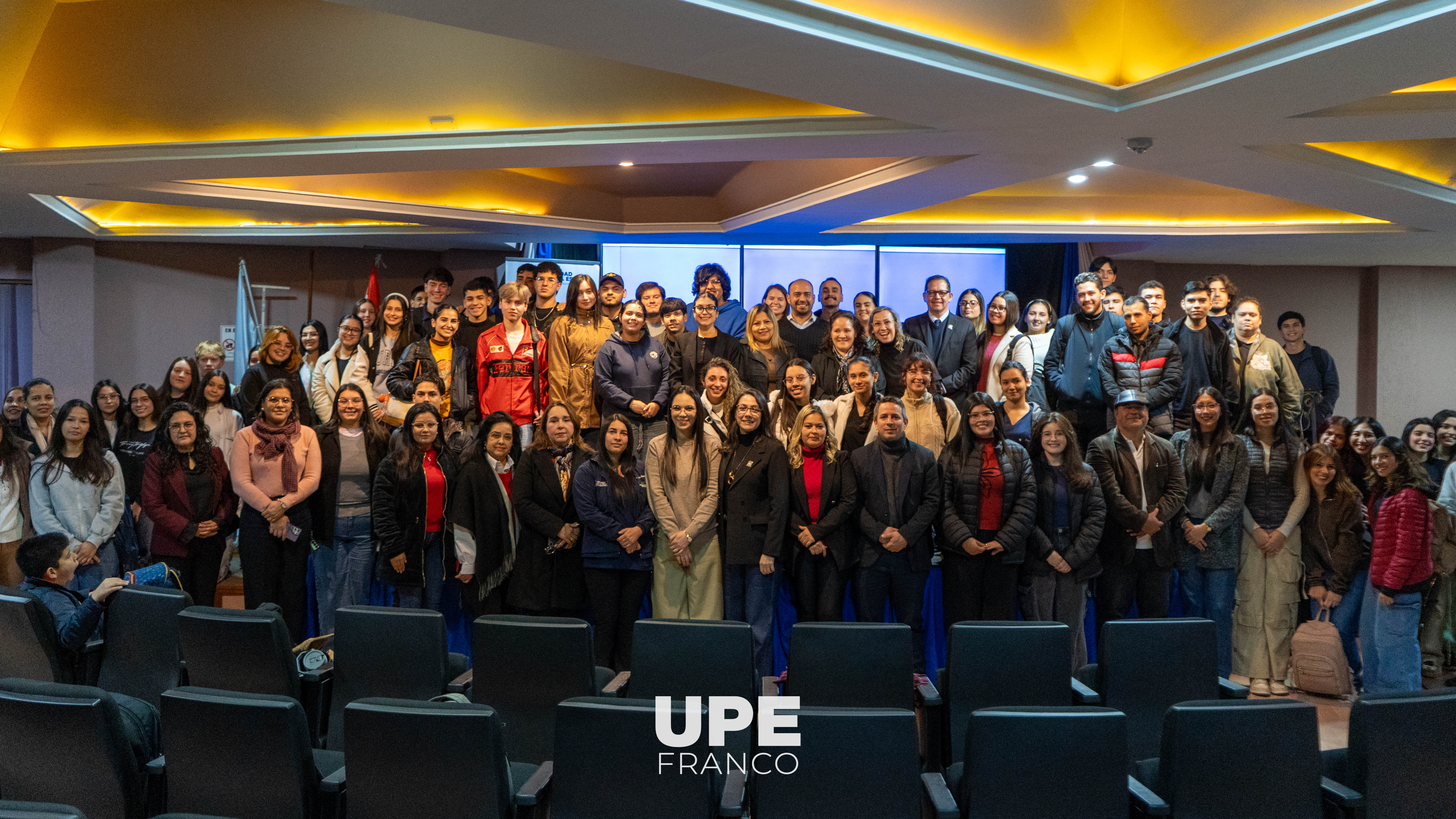 EXTENSIÓN UNIVERSITARIA IMPULSA CAPACITACIÓN EN REDACCIÓN, FOTOGRAFÍA Y PRODUCCIÓN AUDIOVISUAL
