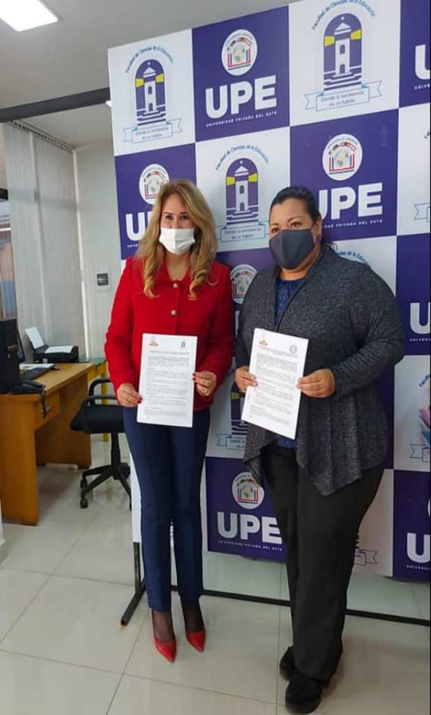 La Facultad de Ciencias Administrativas y Contables de la UPE, firmó un Convenio Marco con la Agencia de Desarrollo e Integración de la Región de Itaipú (ADIRI)