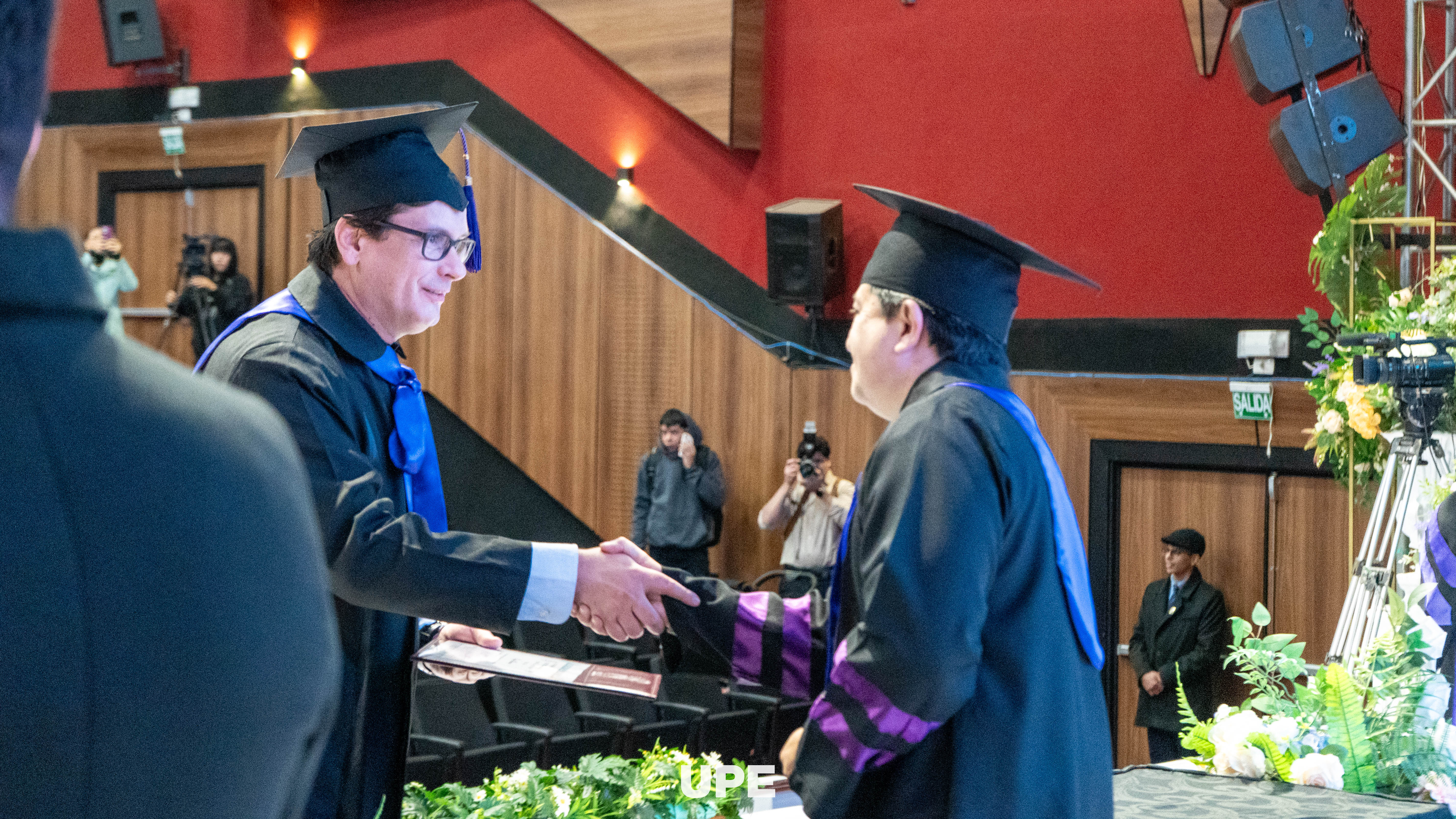 Ceremonia de Graduación de la carrera de Medicina UPE CDE – Promoción 2025