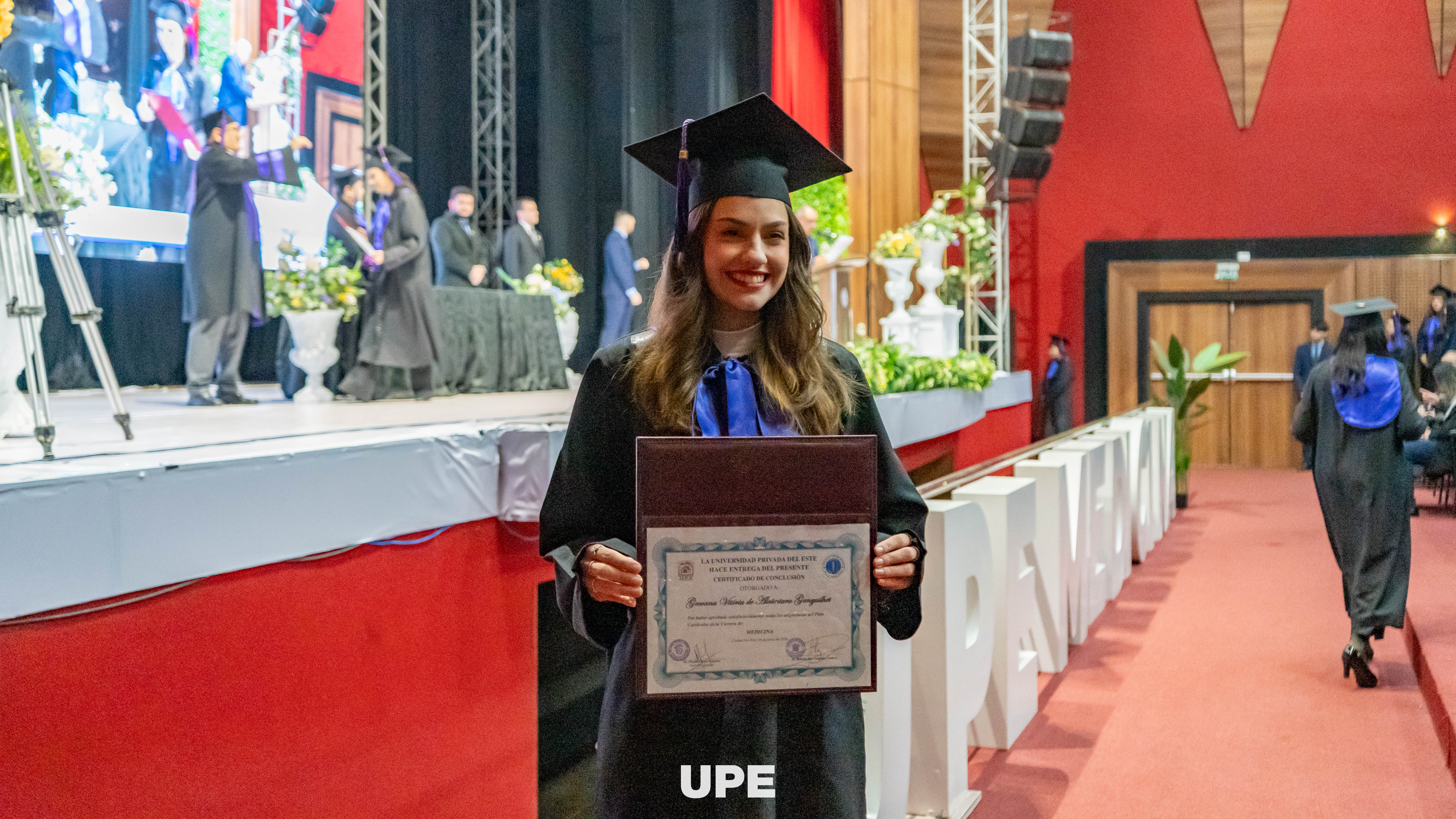 Ceremonia de Graduación de la carrera de Medicina UPE CDE – Promoción 2025
