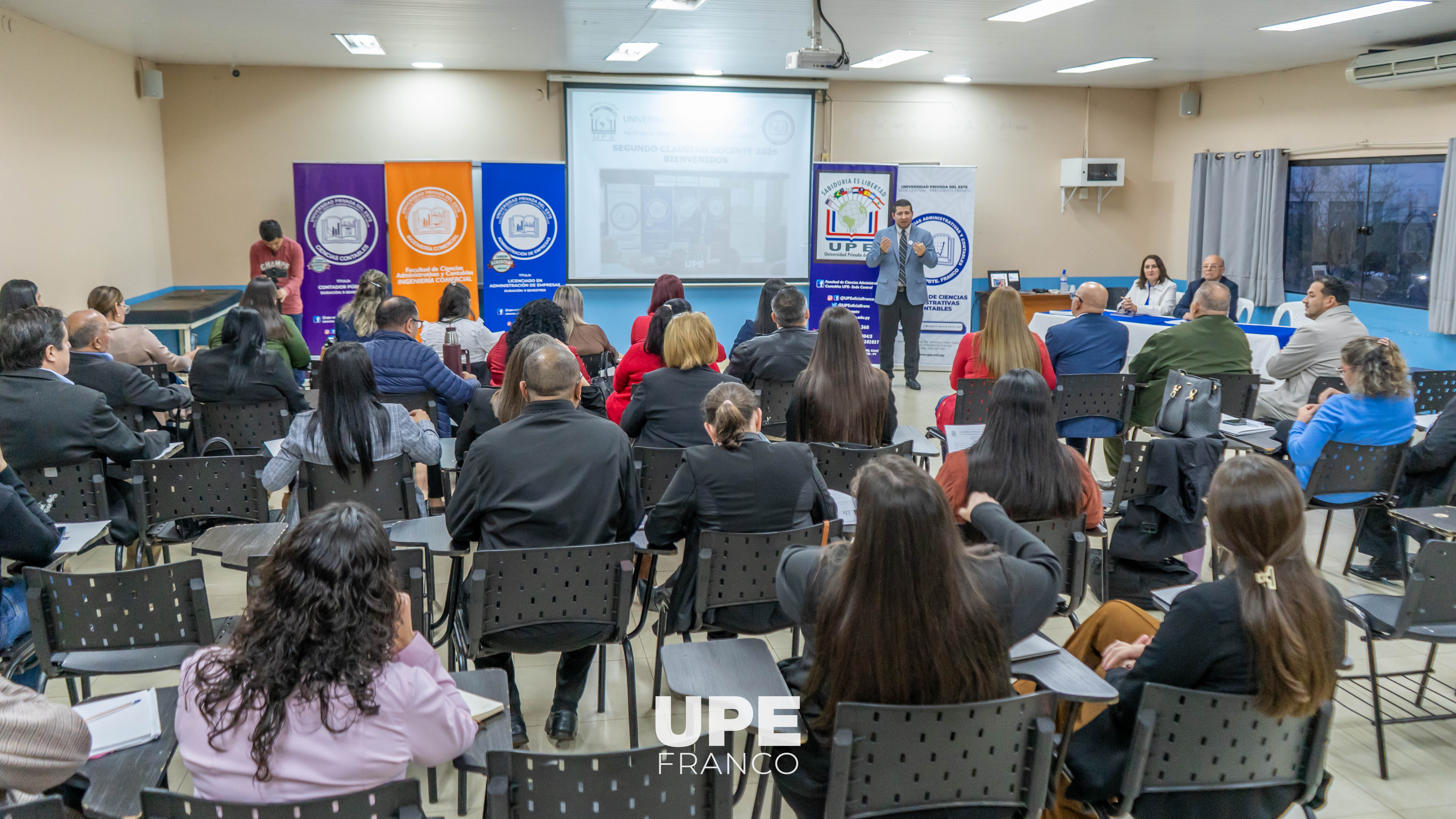 Segundo Claustro Docente 2026 de la Facultad de Ciencias Administrativas y Contables