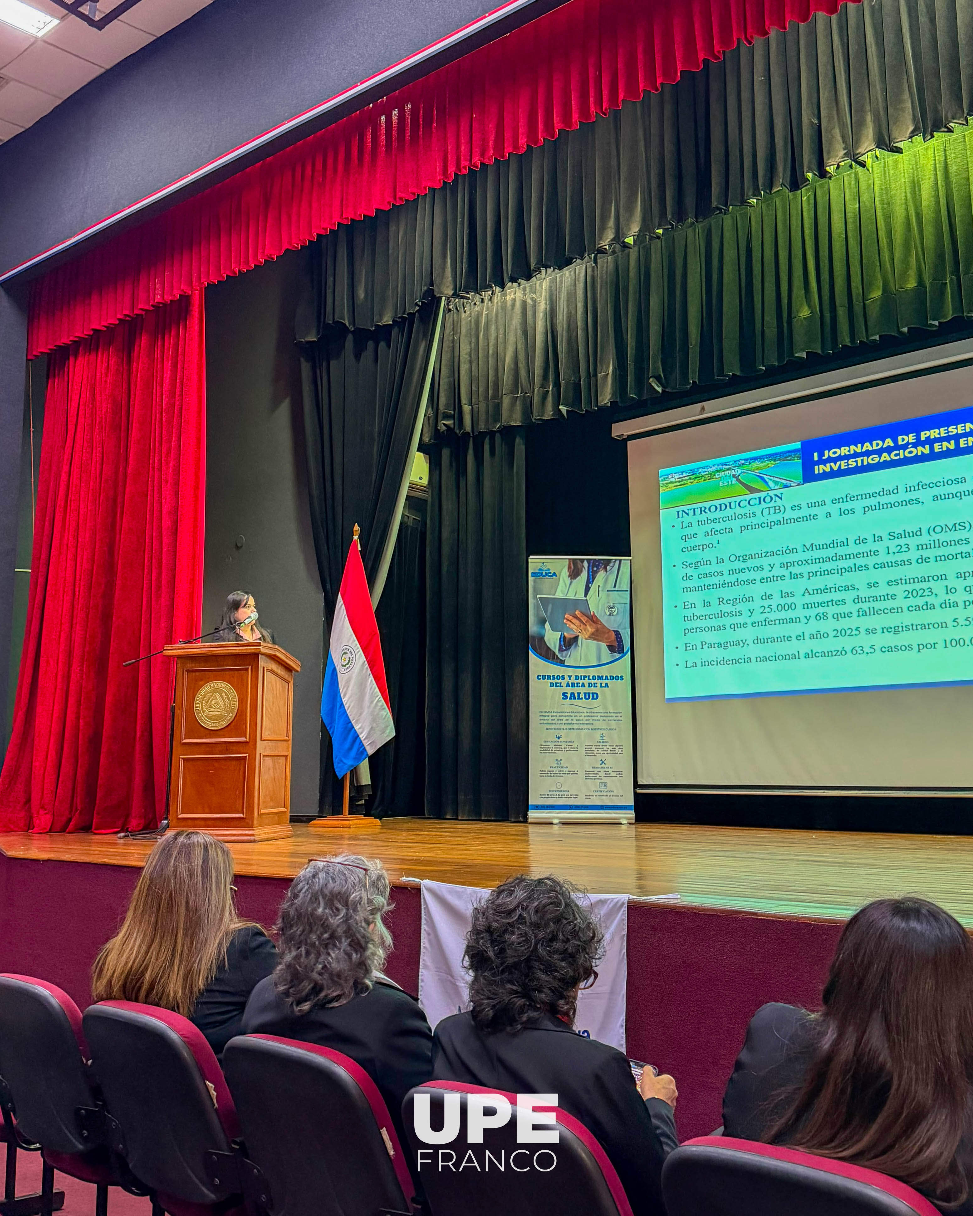 Investigación de Enfermería UPE fue presentada en jornada científica