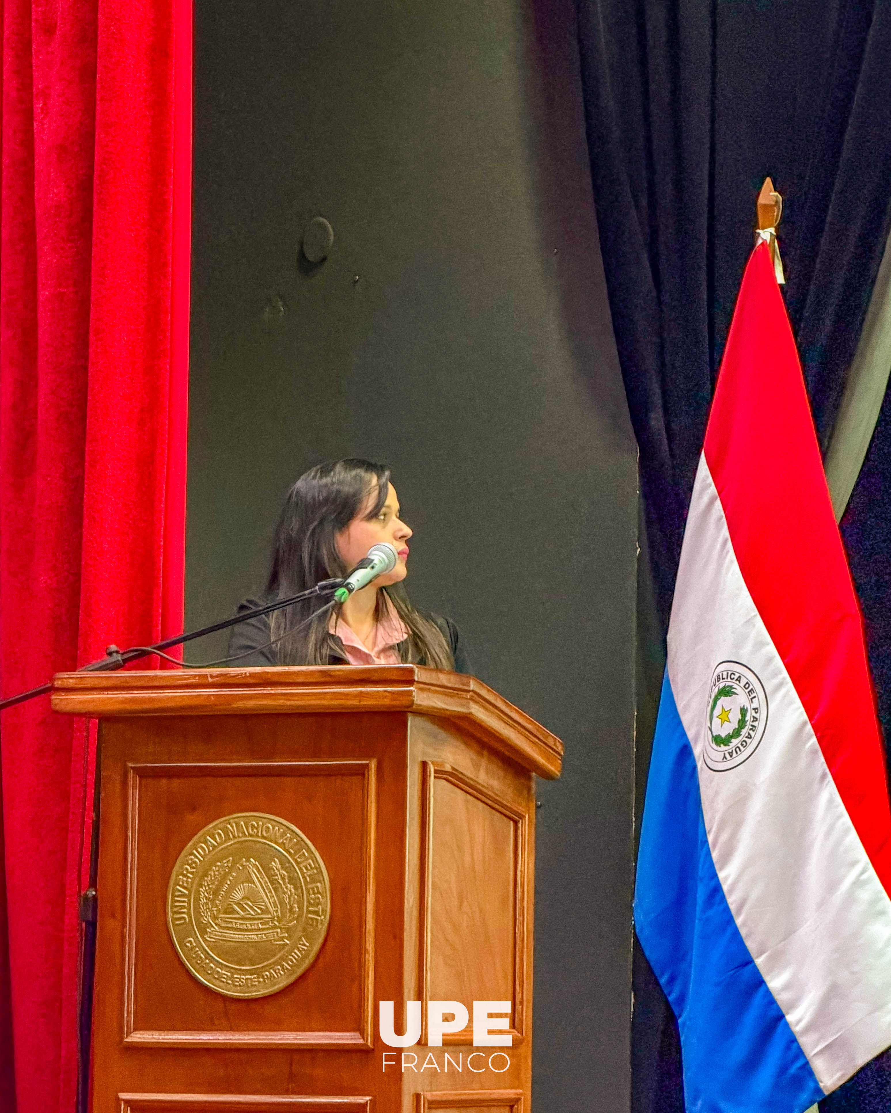 Investigación de Enfermería UPE fue presentada en jornada científica