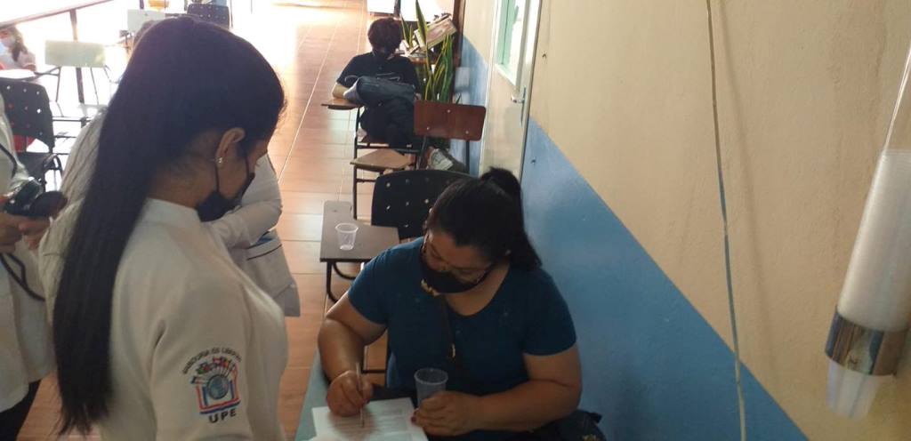 Donación voluntaria de sangre en la UPE