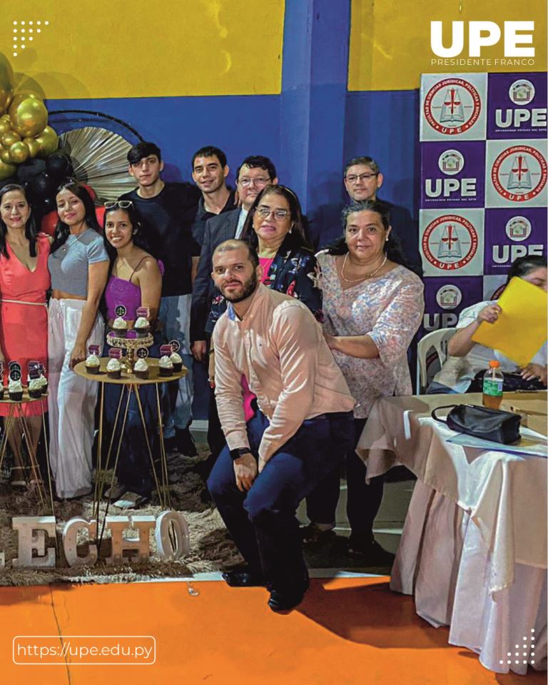 Maestros celebran su día en la UPE 