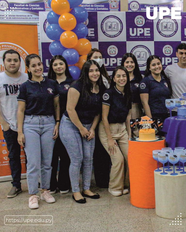 Reconocimiento y Celebración de la Promoción 2024 - Ciencias Administrativas y Contables