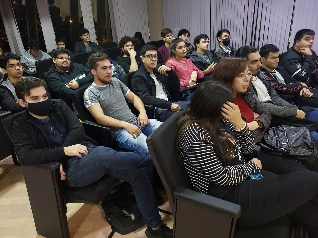 Encuentro de confraternización con la comunidad académica de la Facultad de Ciencias de la Informática