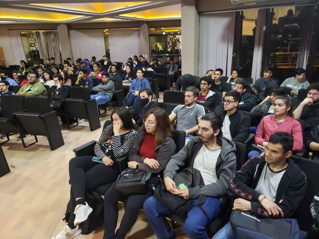 Encuentro de confraternización con la comunidad académica de la Facultad de Ciencias de la Informática